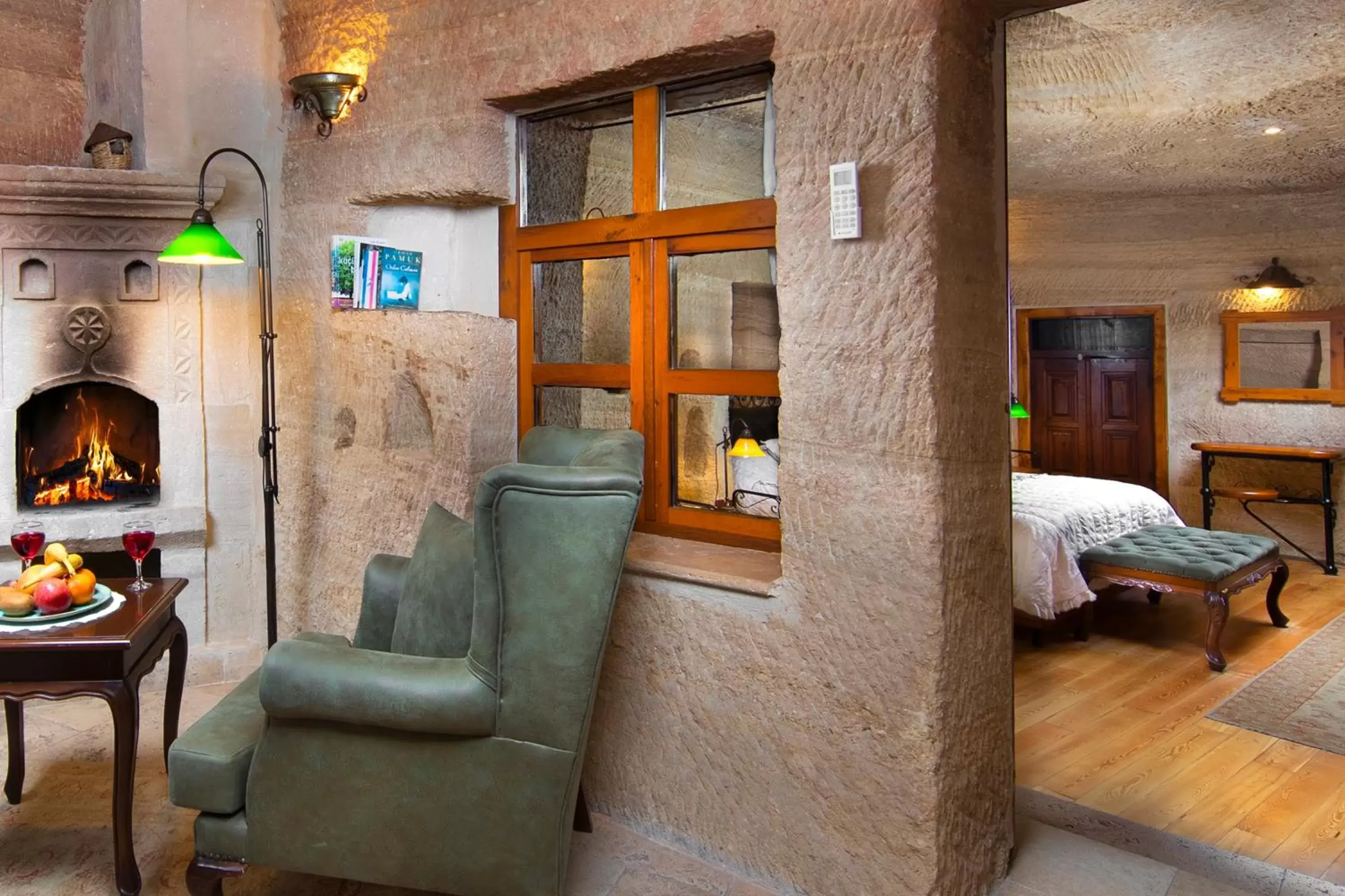 flat iron, Seating Area in Terra Cave Hotel