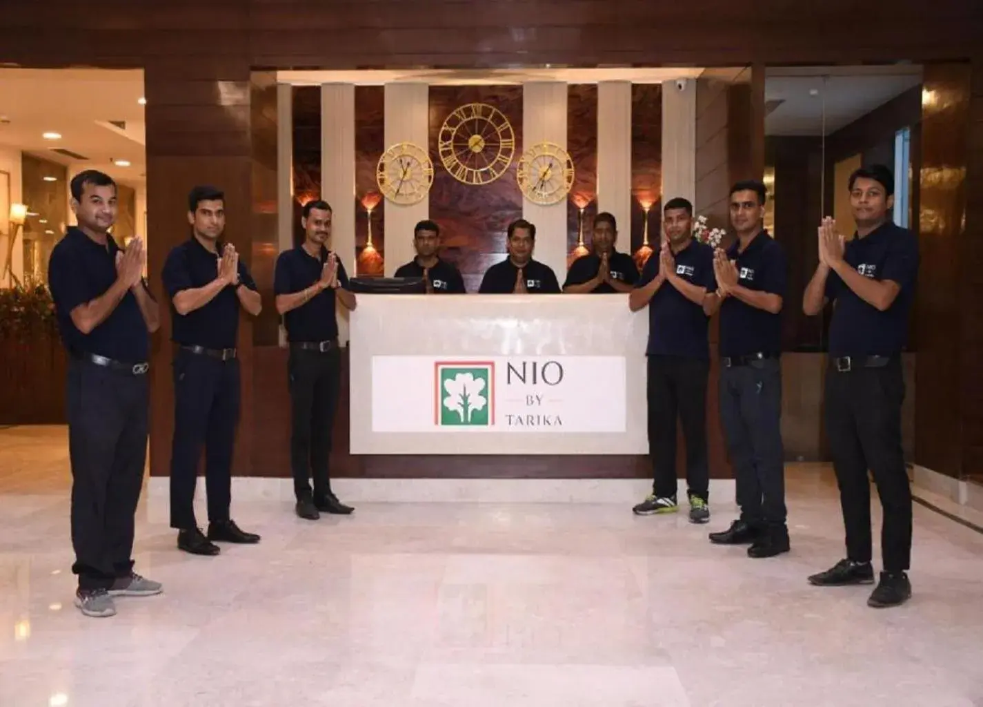 Staff in Nio By Tarika, Sector-1, Noida