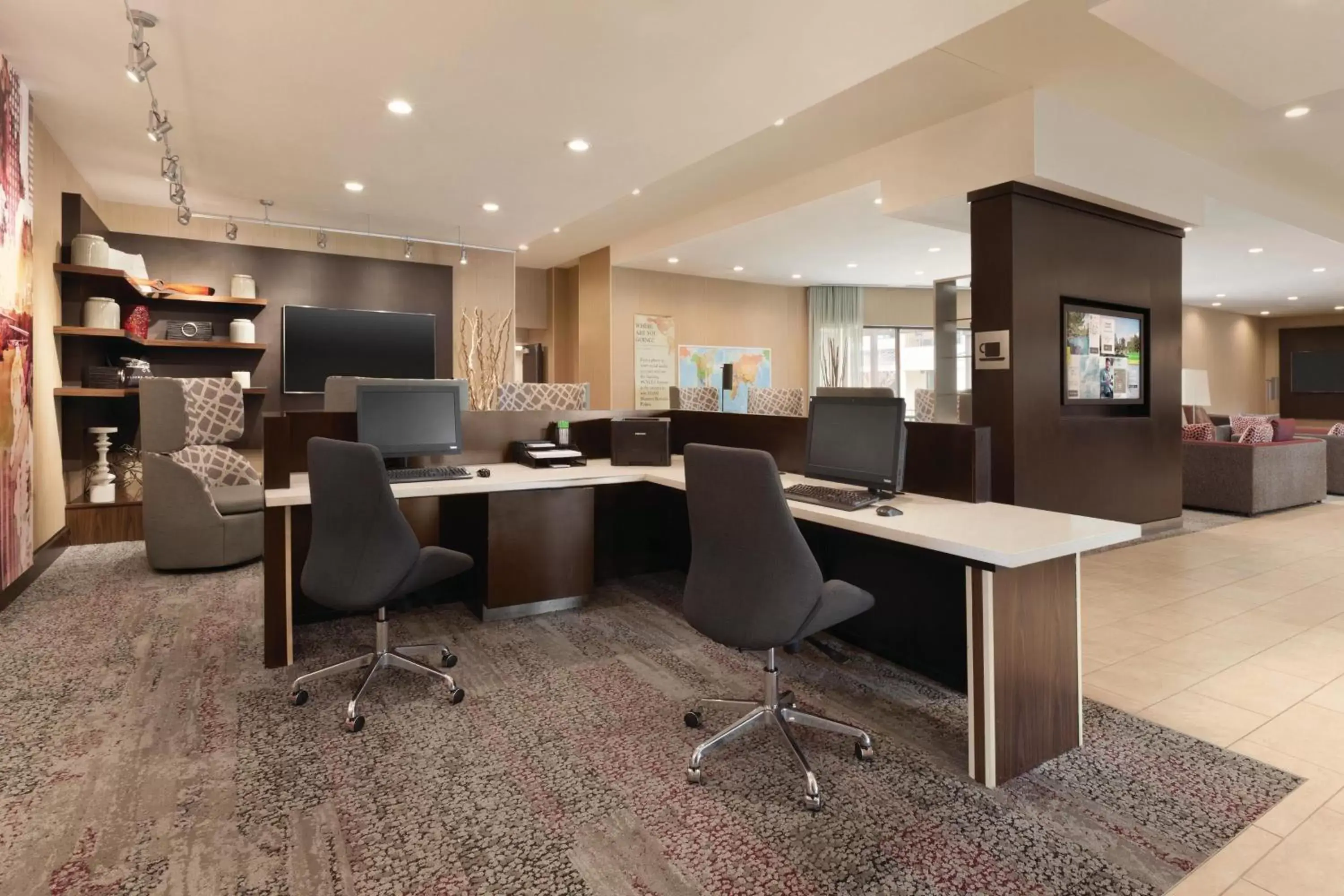 Business facilities in Courtyard Charlotte Airport North