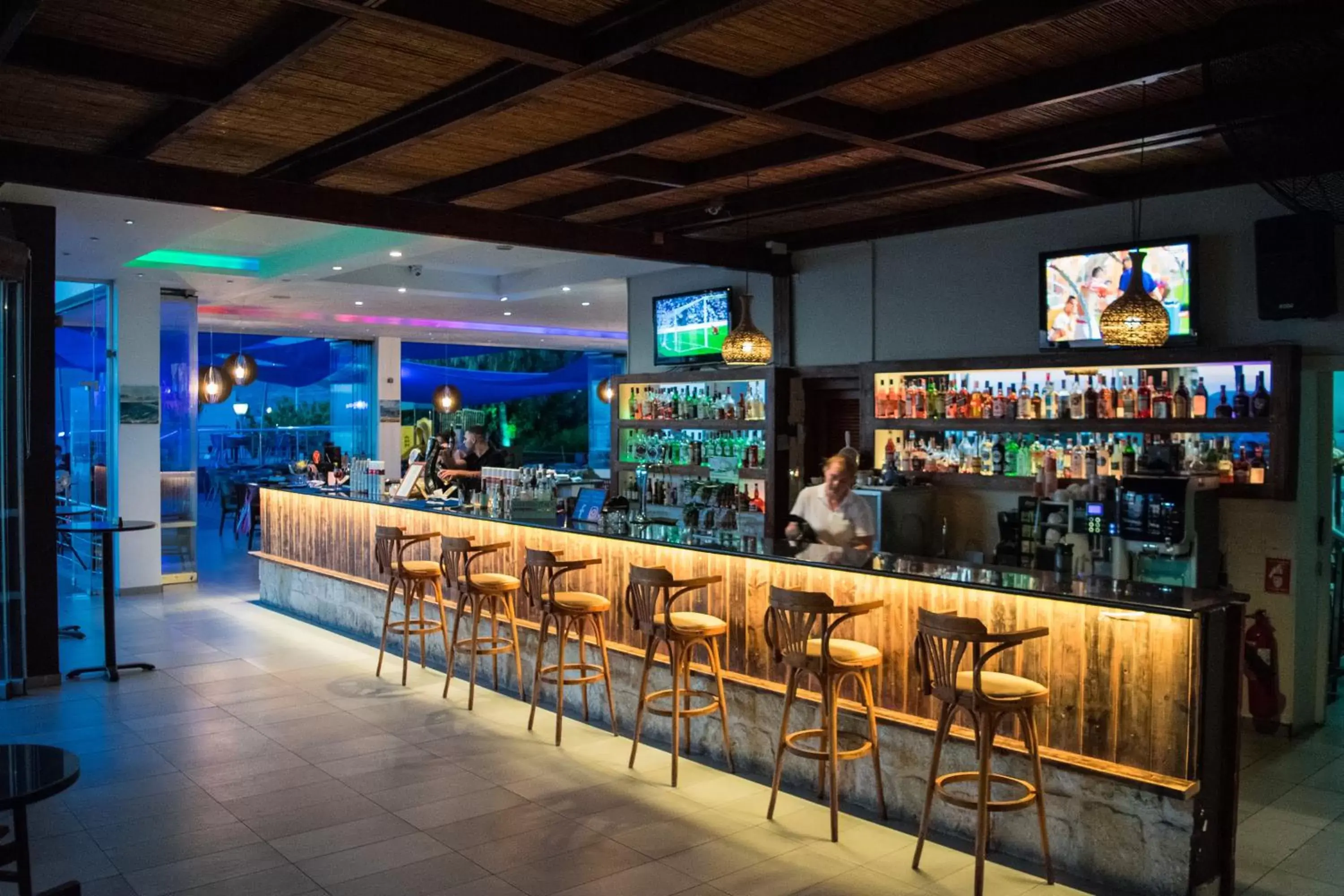 Lounge or bar, Lounge/Bar in Theo Sunset Bay Hotel