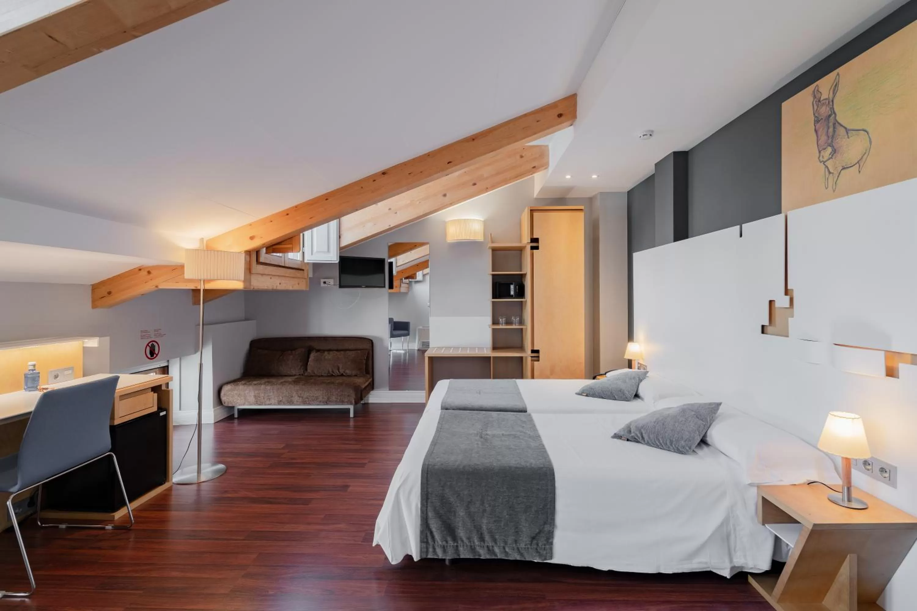 Photo of the whole room, Bed in Hotel El Coloquio