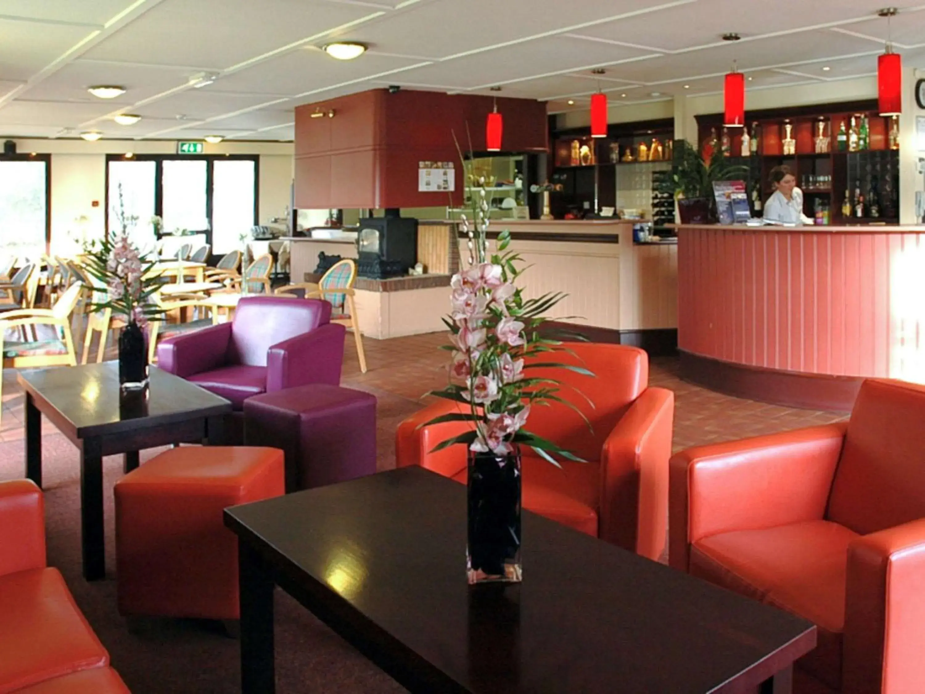 Restaurant/places to eat, Lounge/Bar in Ibis Coventry South Whitley Hotel