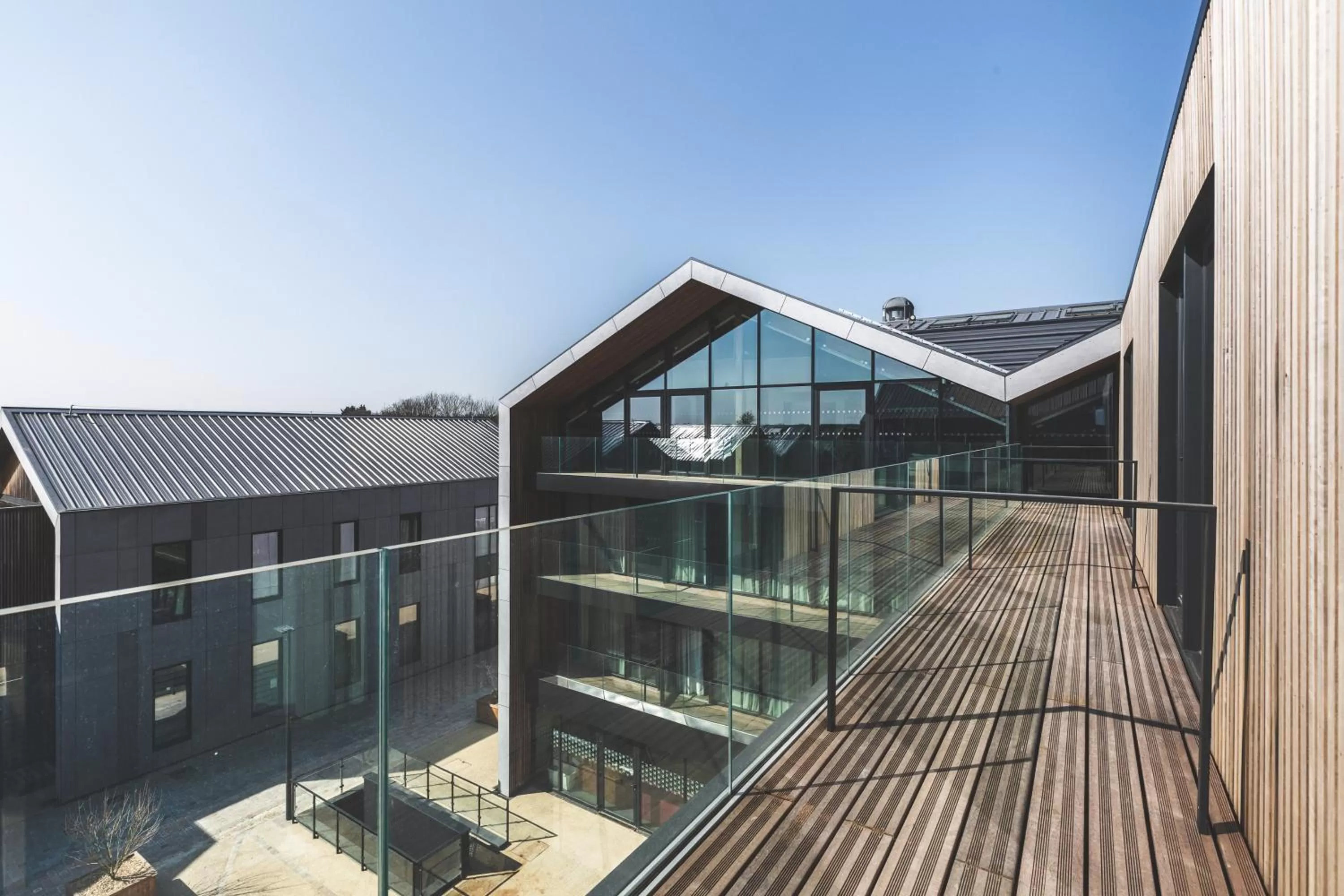 Property building in Coloft