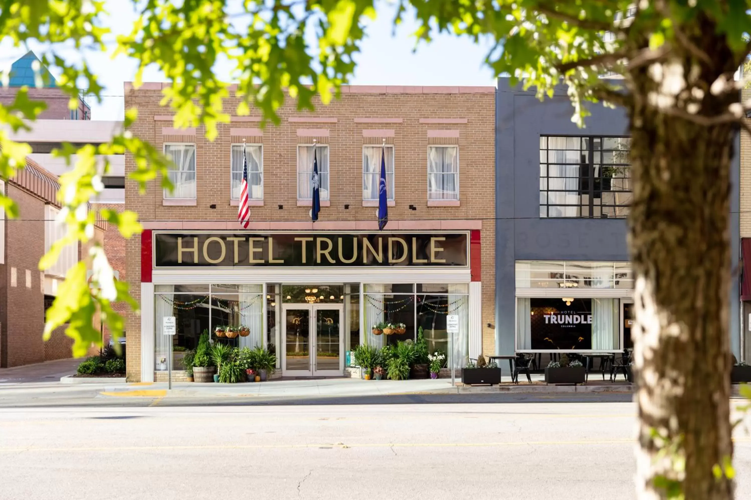 Property Building in Hotel Trundle