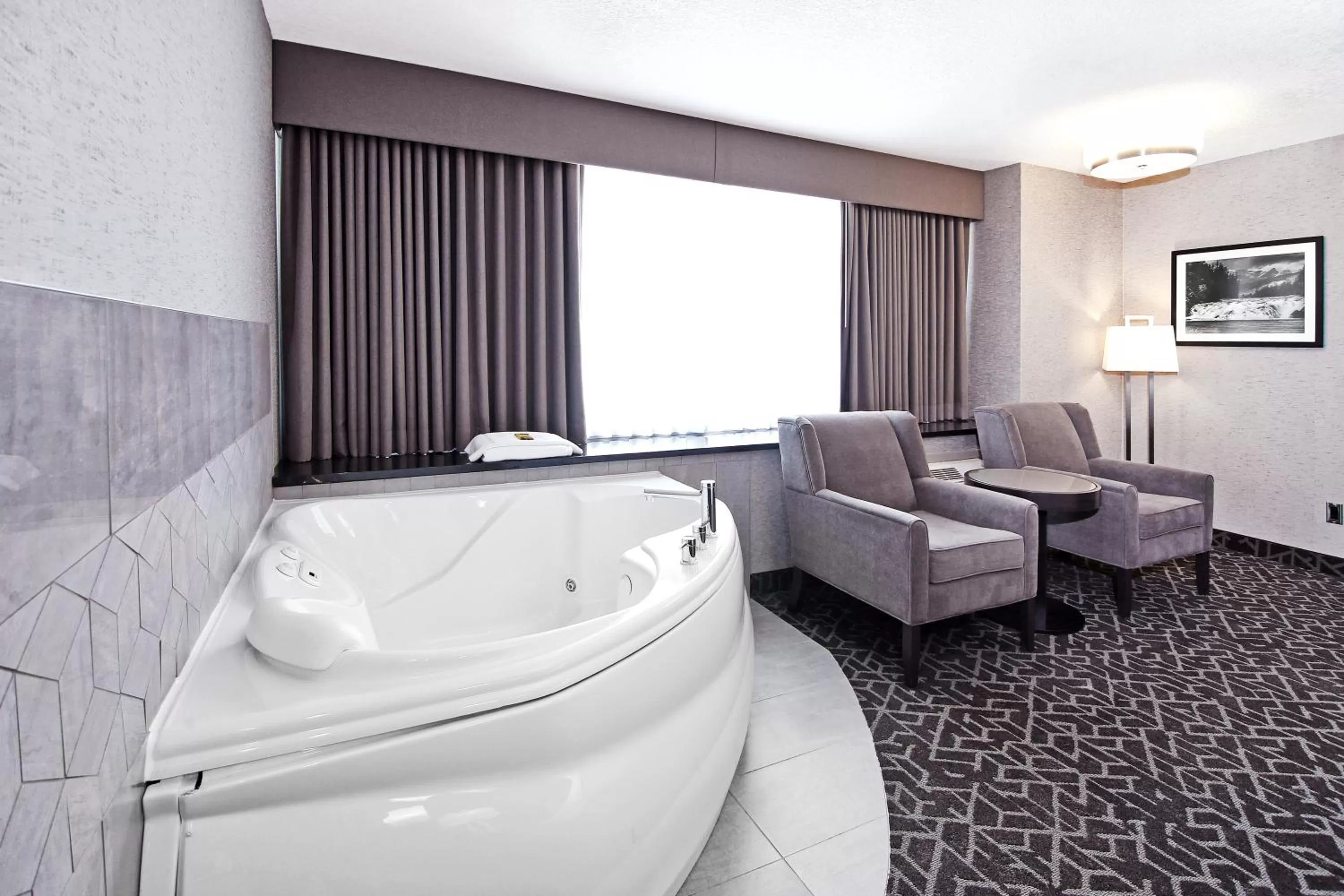 Spa and wellness centre/facilities in Best Western Plus Banff International Lodge