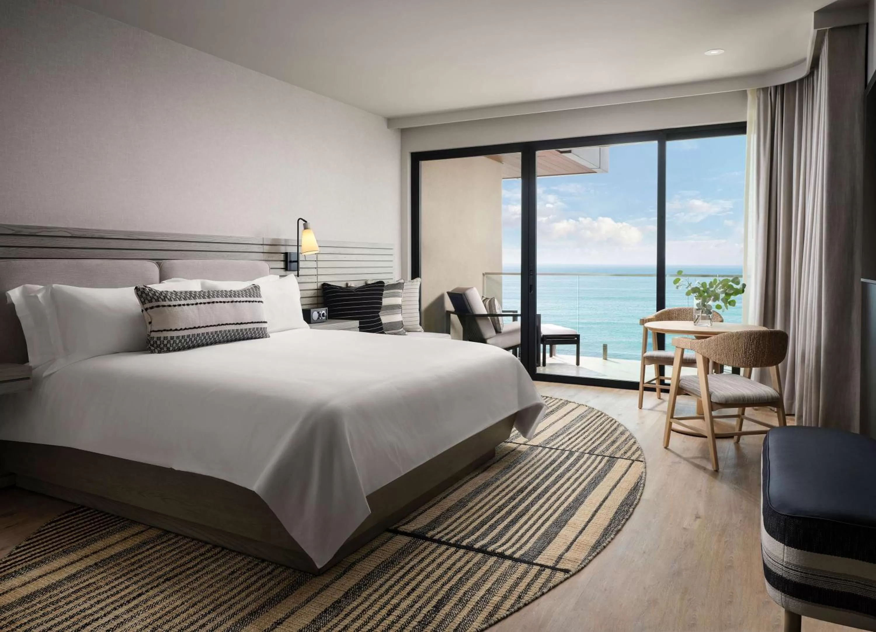 Photo of the whole room, Bed in Alila Marea Beach Resort Encinitas, a Hyatt Resort