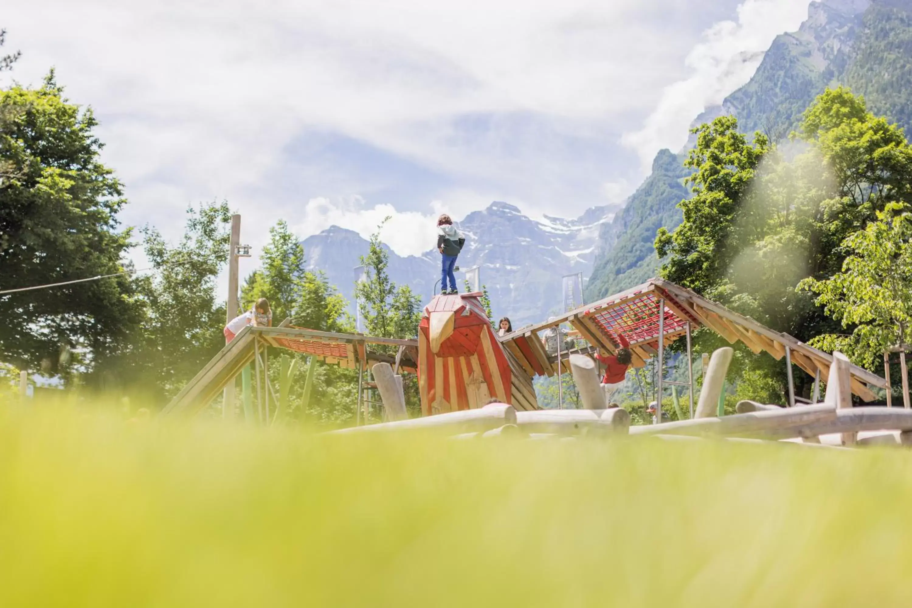 Children play ground, Property Building in lintharena ag