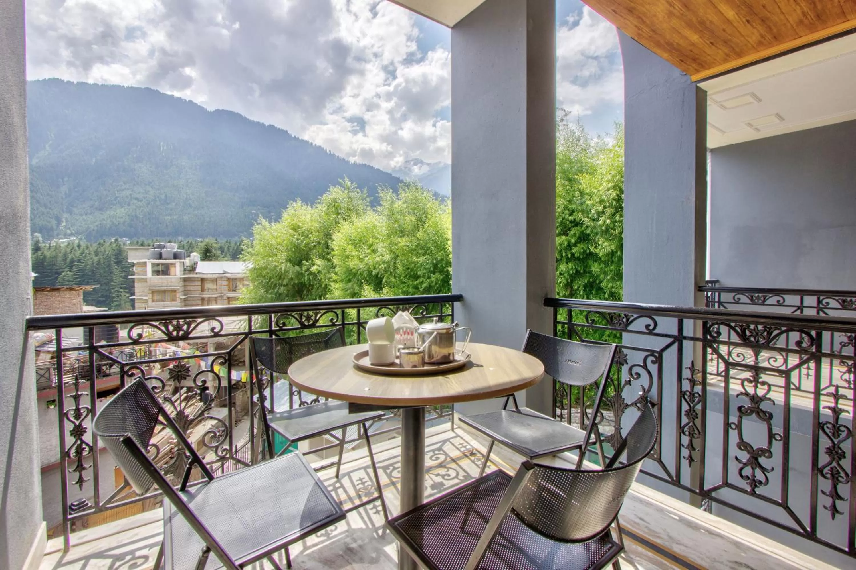 Balcony/Terrace in Woodstock Inn Manali 800 Mtrs from Mall Road