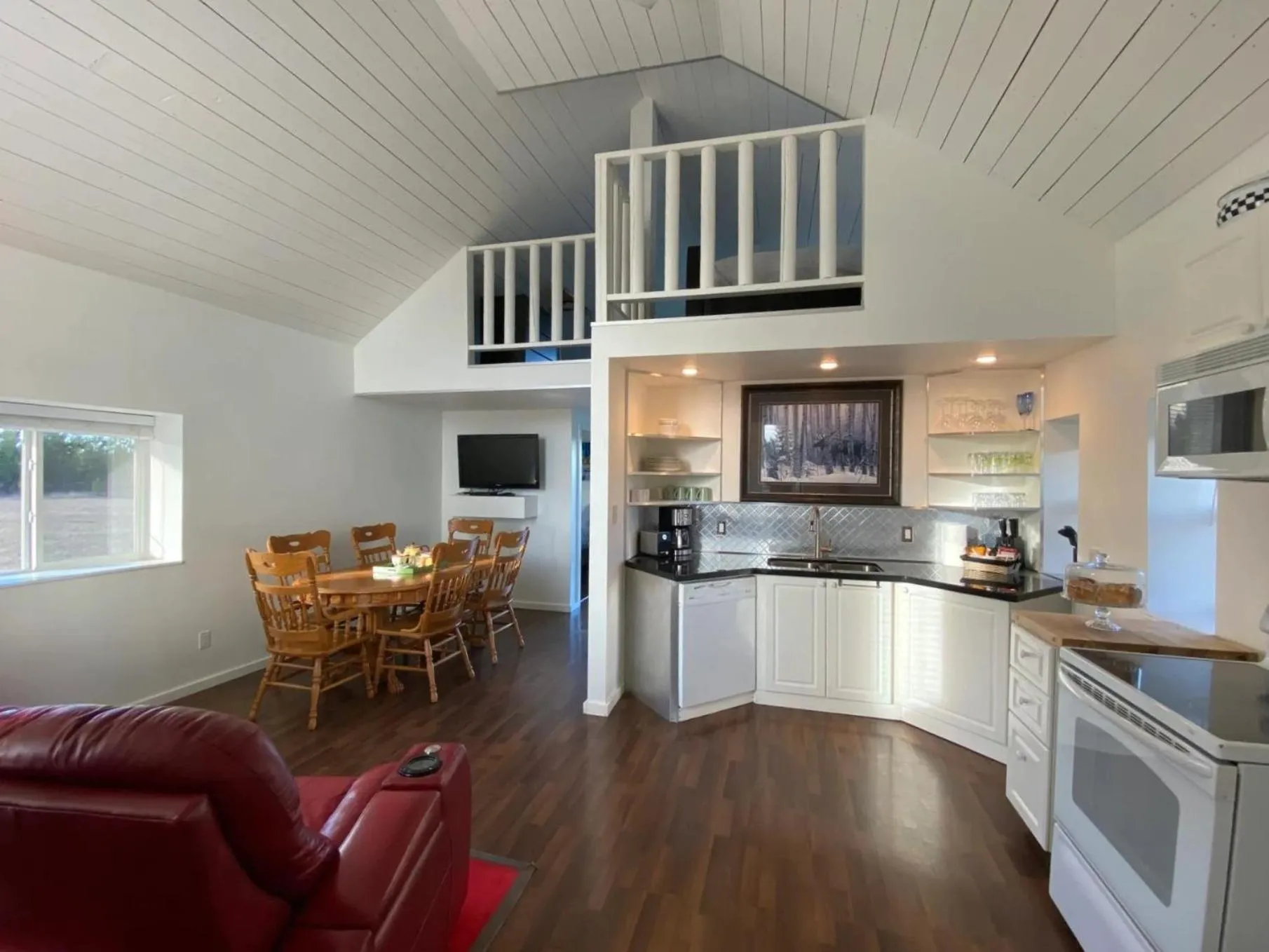 Photo of the whole room in Woodhouse Cottages And Ranch