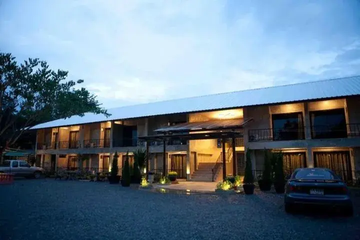 Property Building in Baansuanramita Resort