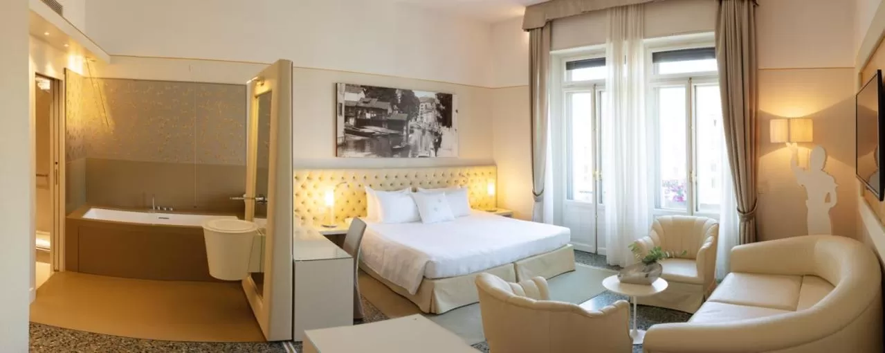 Bed in Palazzo Barocci