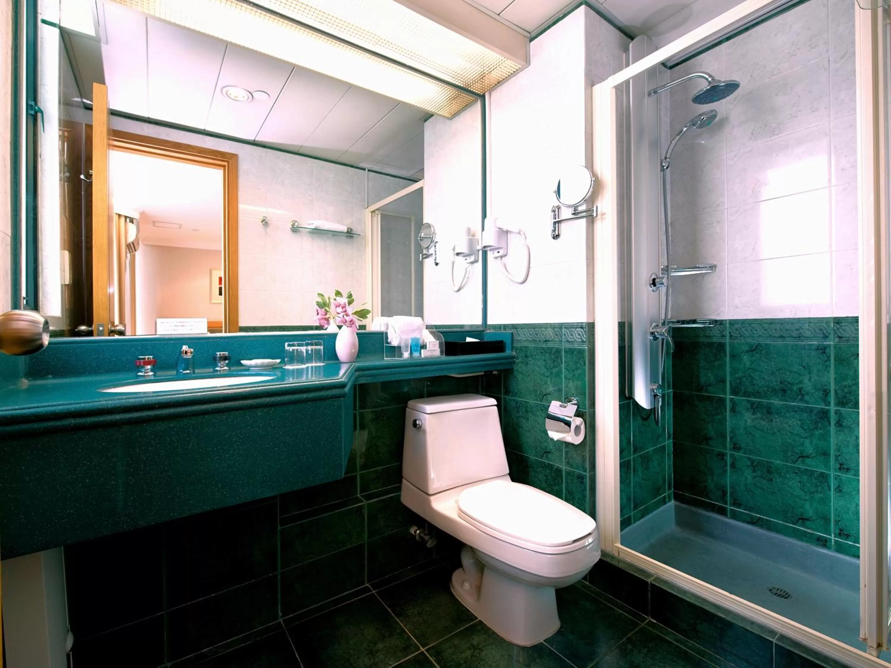 Bathroom in Bishop Lei International House