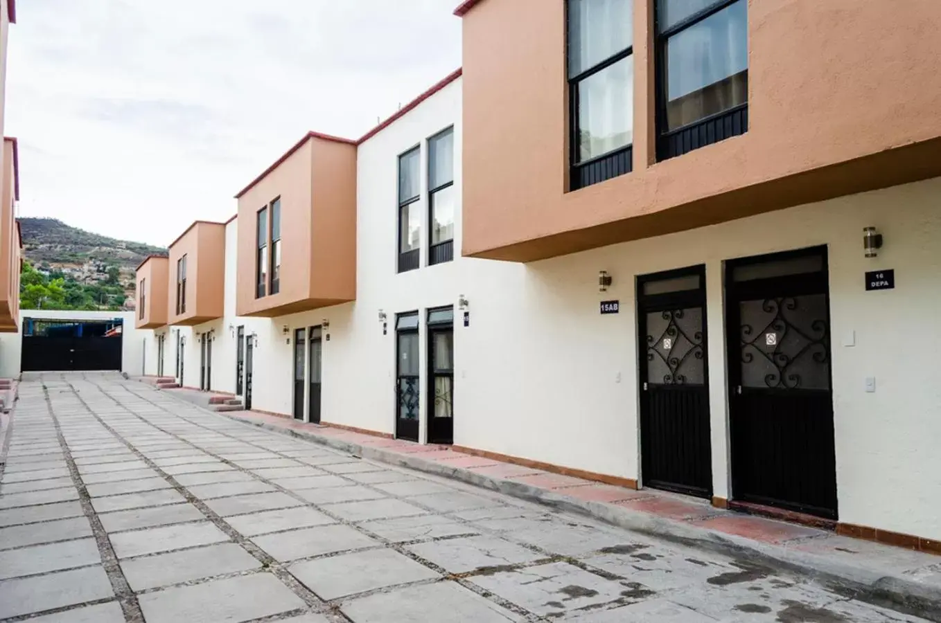 Patio, Property Building in Posada Camino de Allende