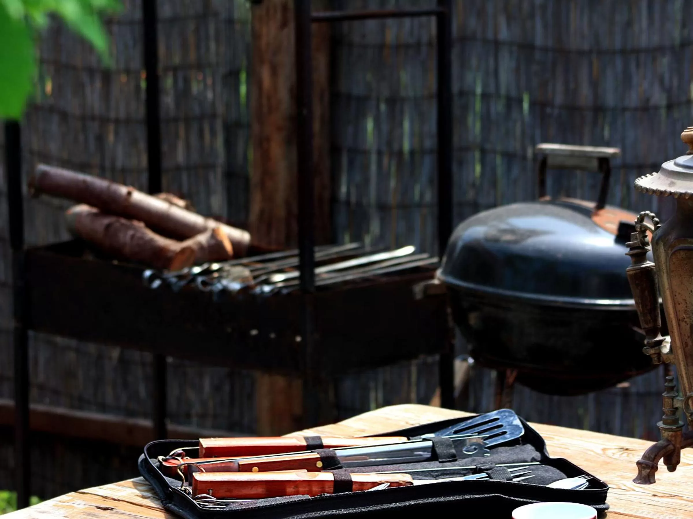 Property building in Inn Khlibodarskiy