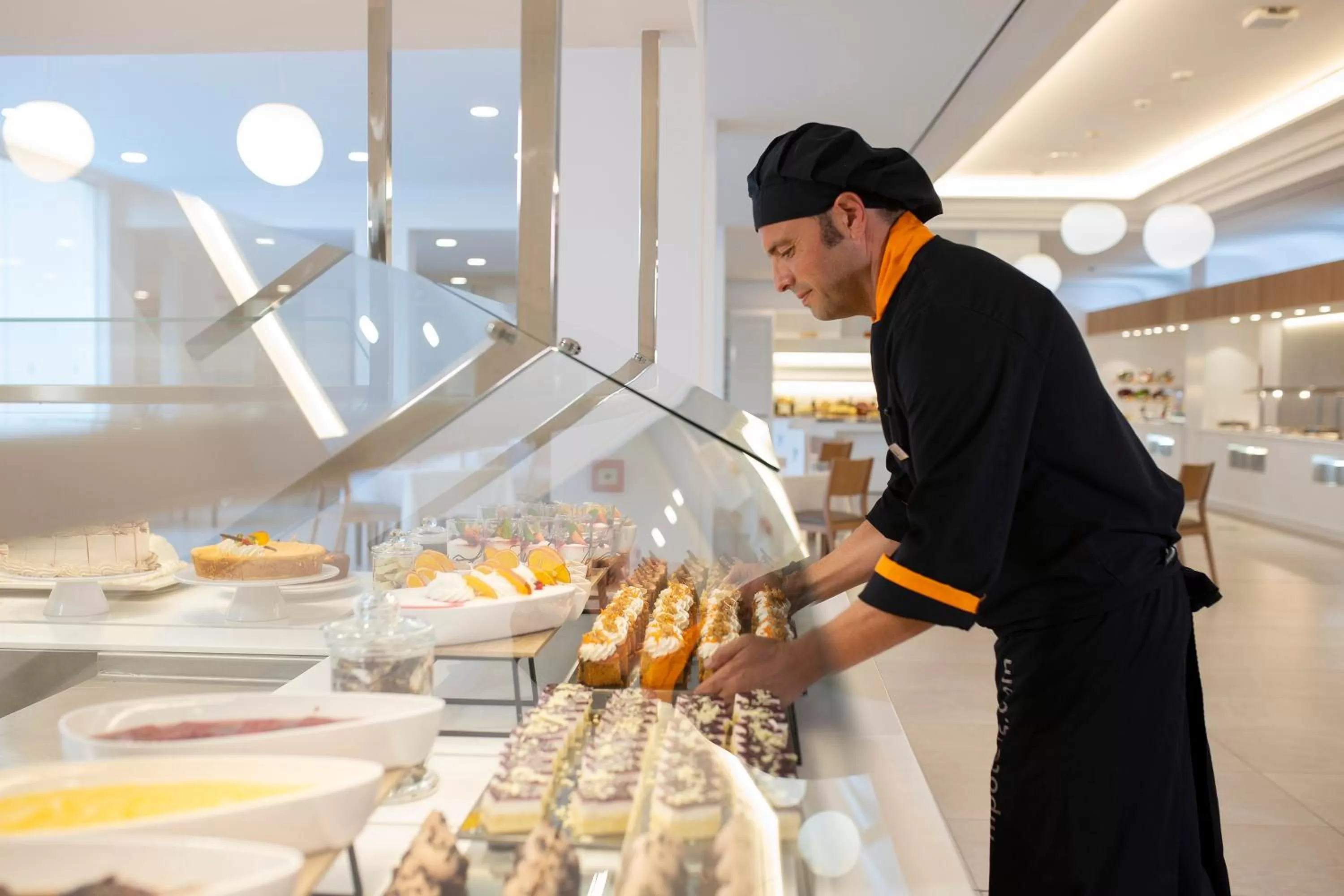 Staff in Hipotels La Geria