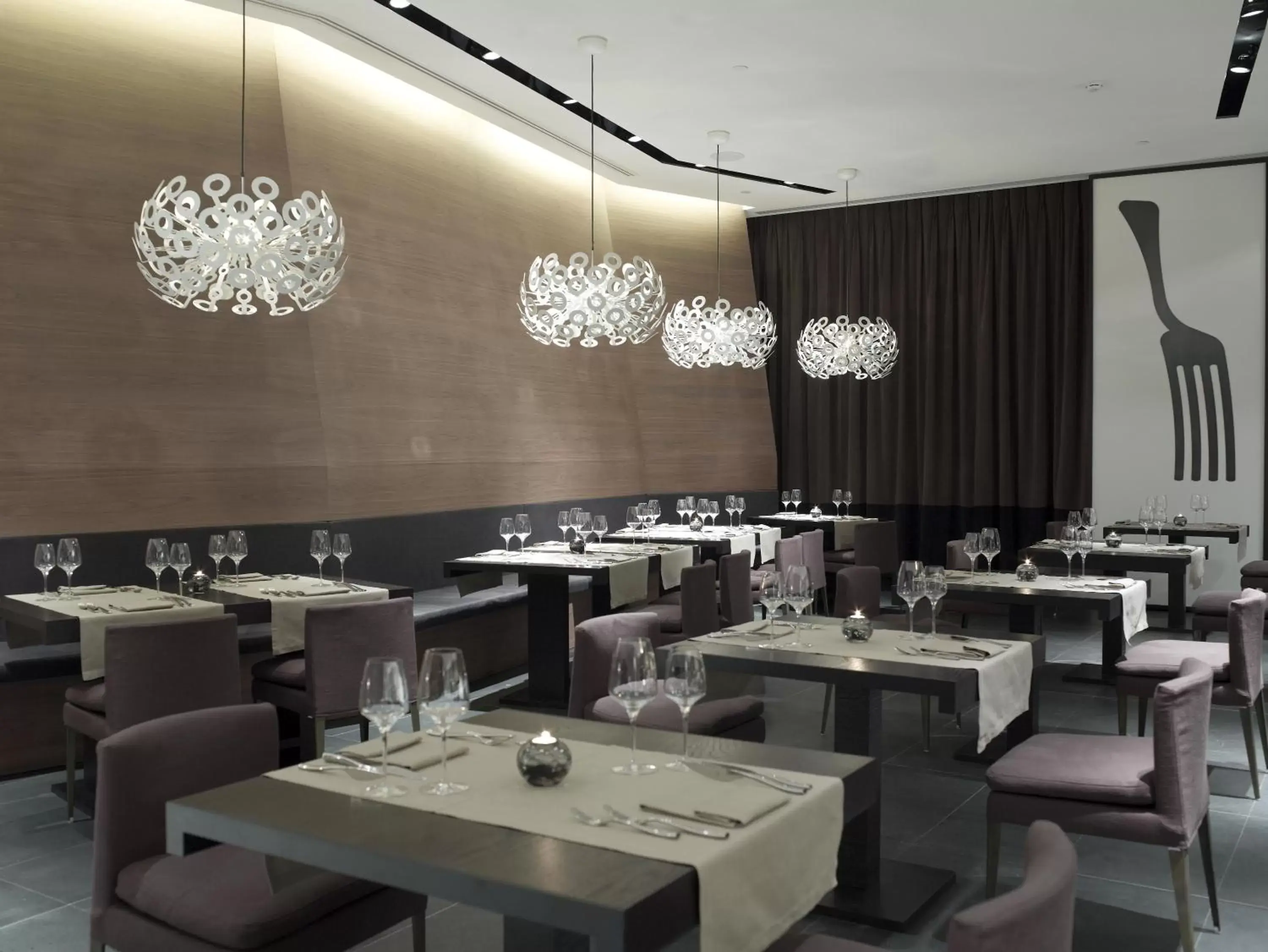 Restaurant/places to eat in The Met Hotel Thessaloniki, a Member of Design Hotels