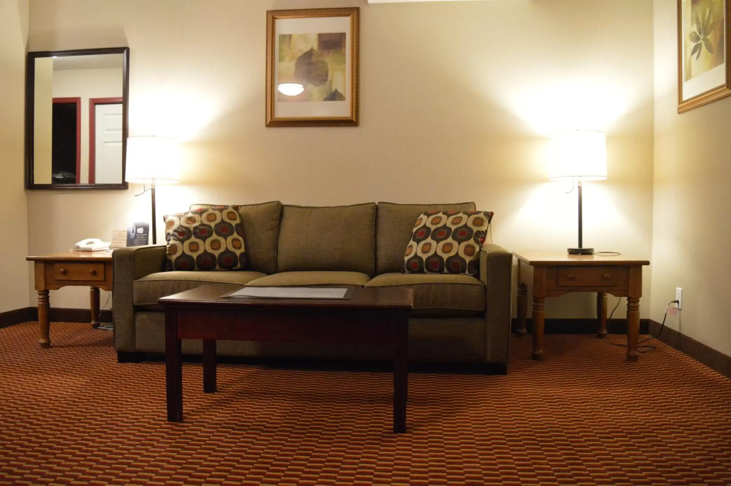 Living room, Seating Area in Best Western of Olds