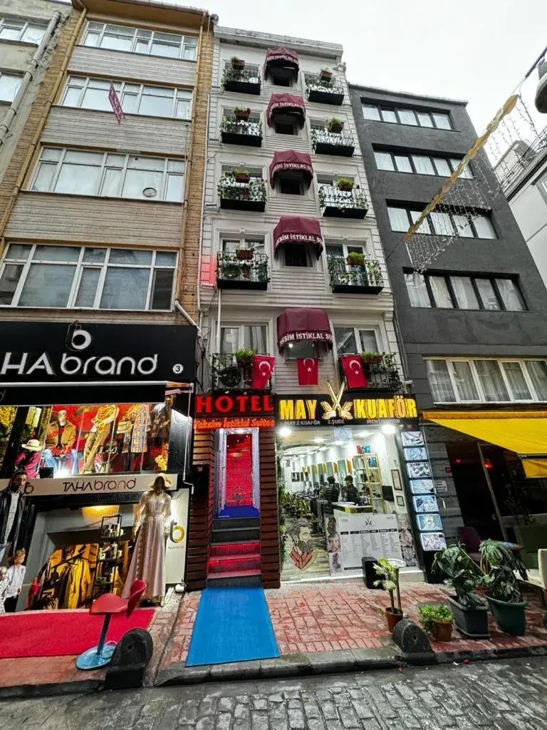 Property Building in Taksim Istiklal Suites