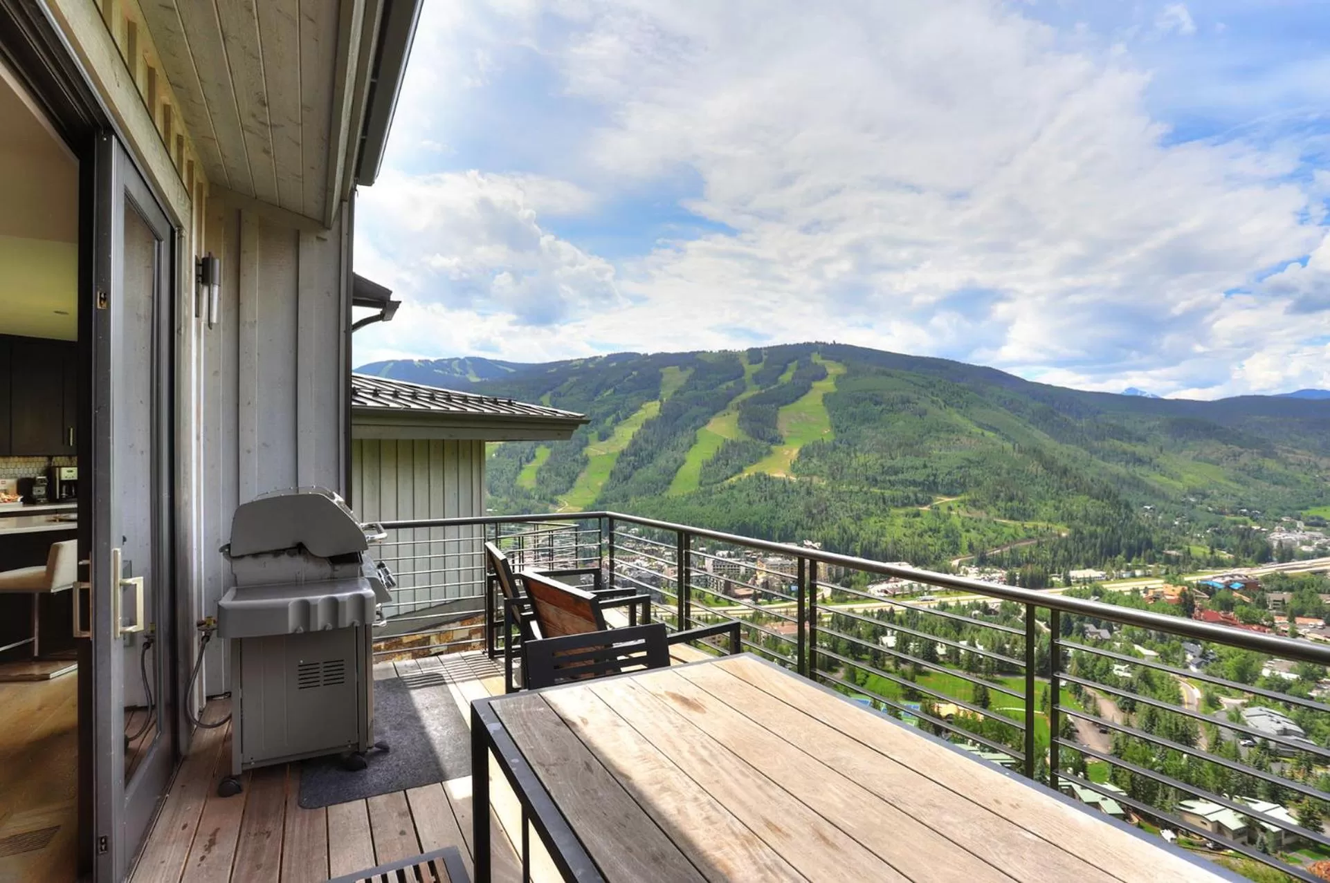 The Arrabelle at Vail Square, a RockResort