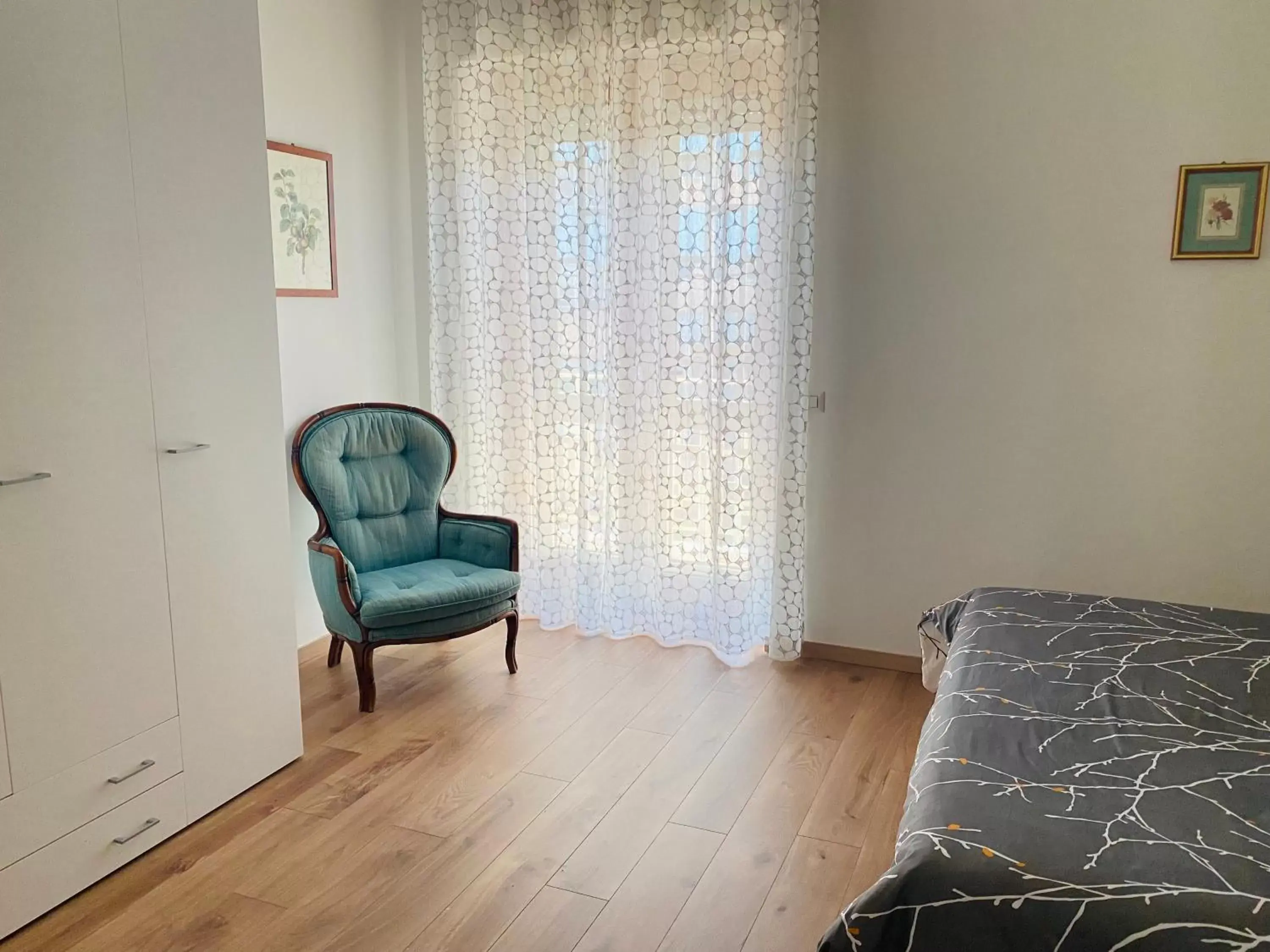 Double Room with Private Bathroom in L'IPPOCASTANO Appartamenti - B&B Double Room with Private Bathroom in L'IPPOCASTANO Appartamenti - B&B