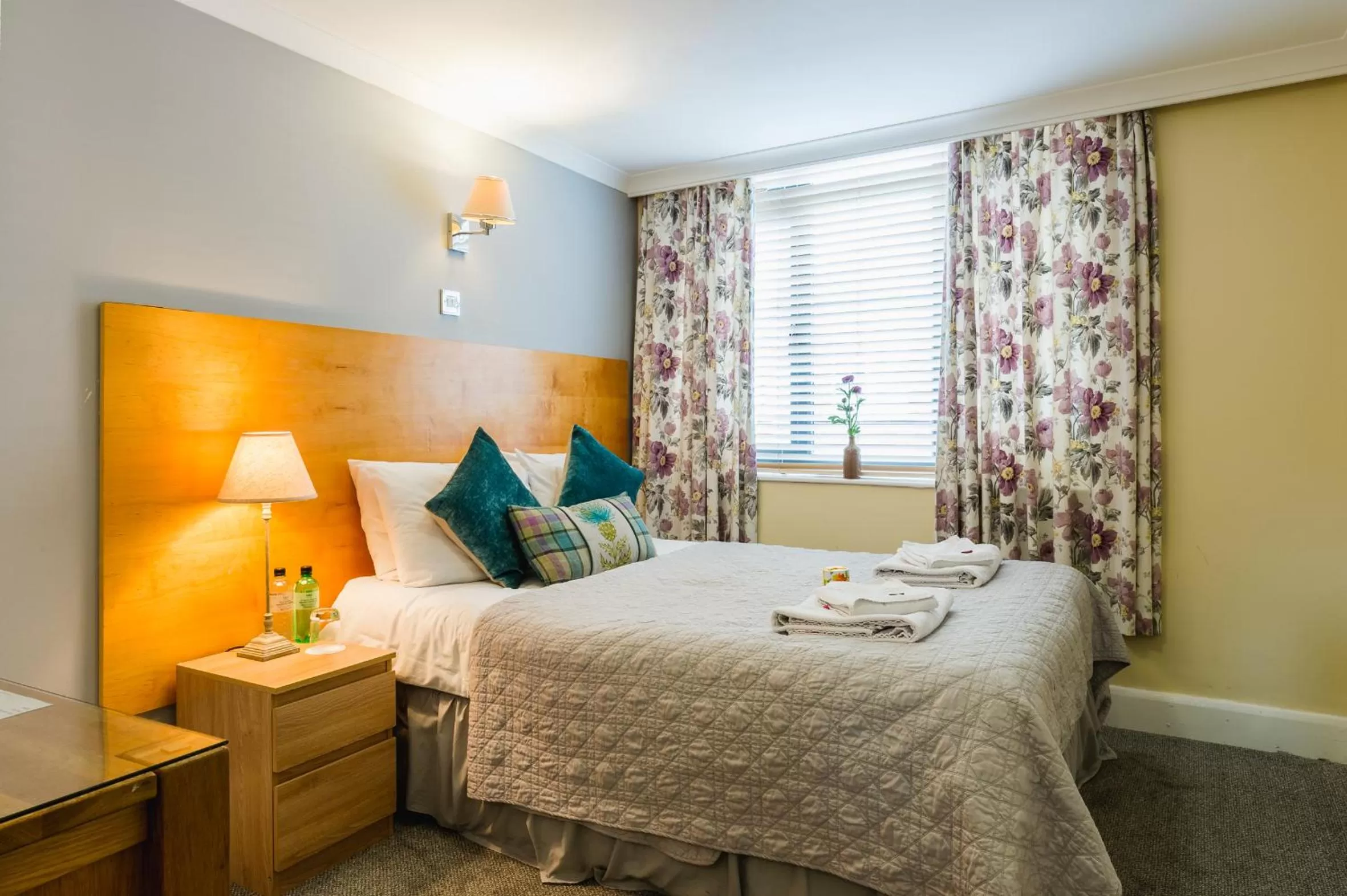 Bedroom, Bed in George Oxford Hotel