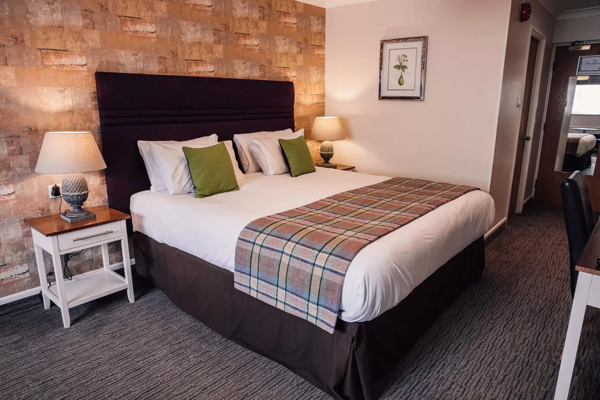 Bed in Manor House Hotel & Spa, Alsager
