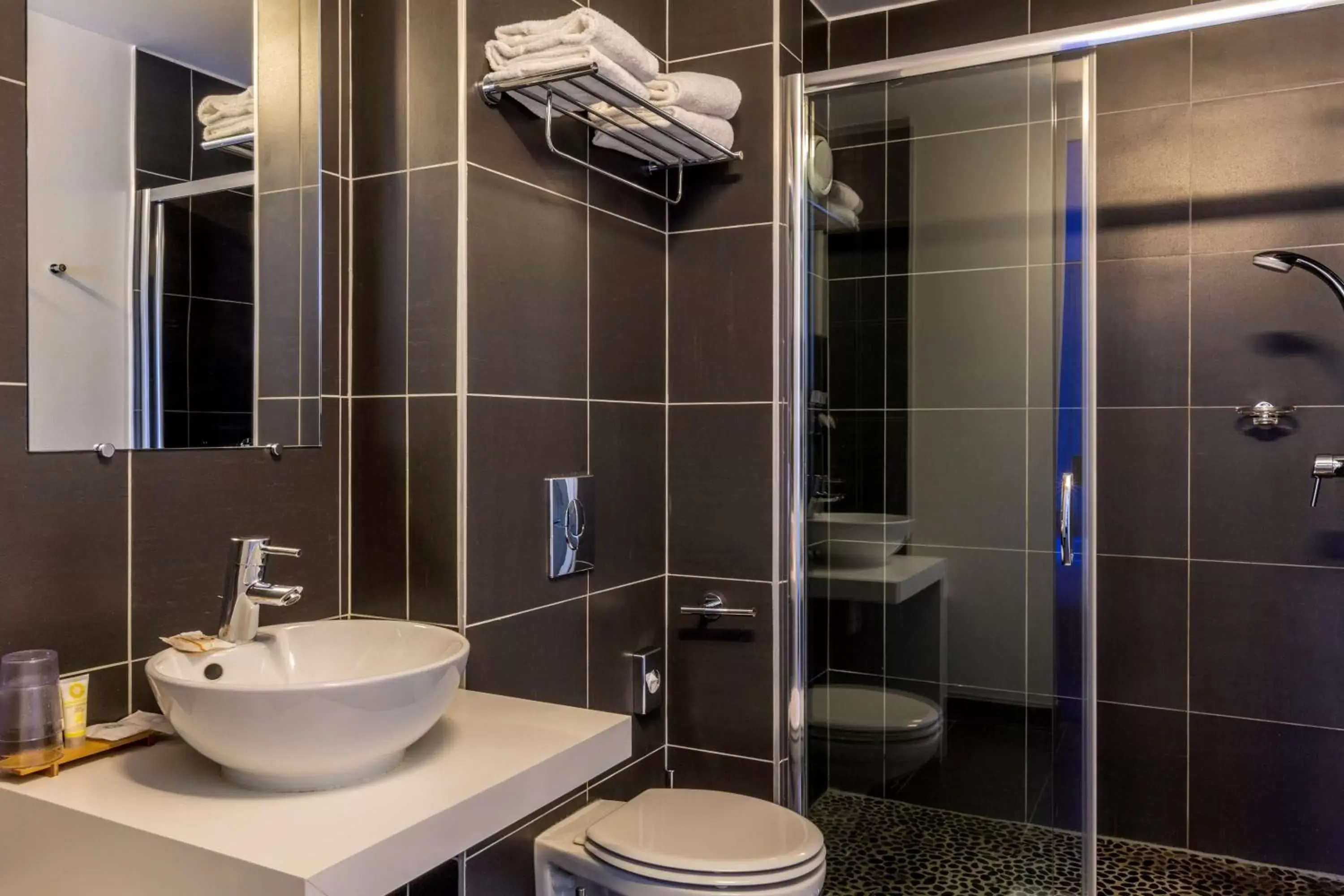 Bathroom in Best Western Hotel San Benedetto
