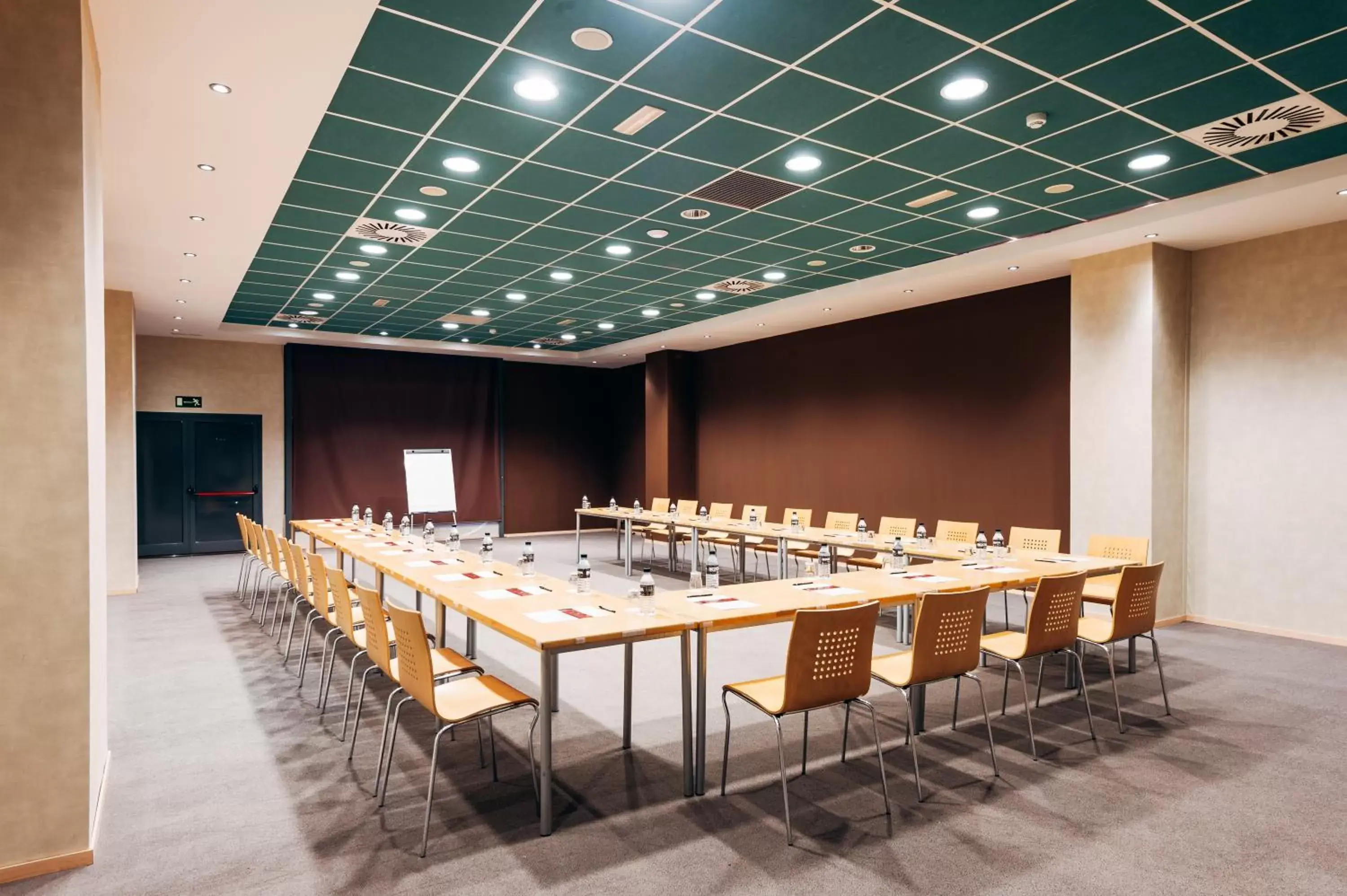 Meeting/conference room in AZZ Valencia Congress Hotel & Spa