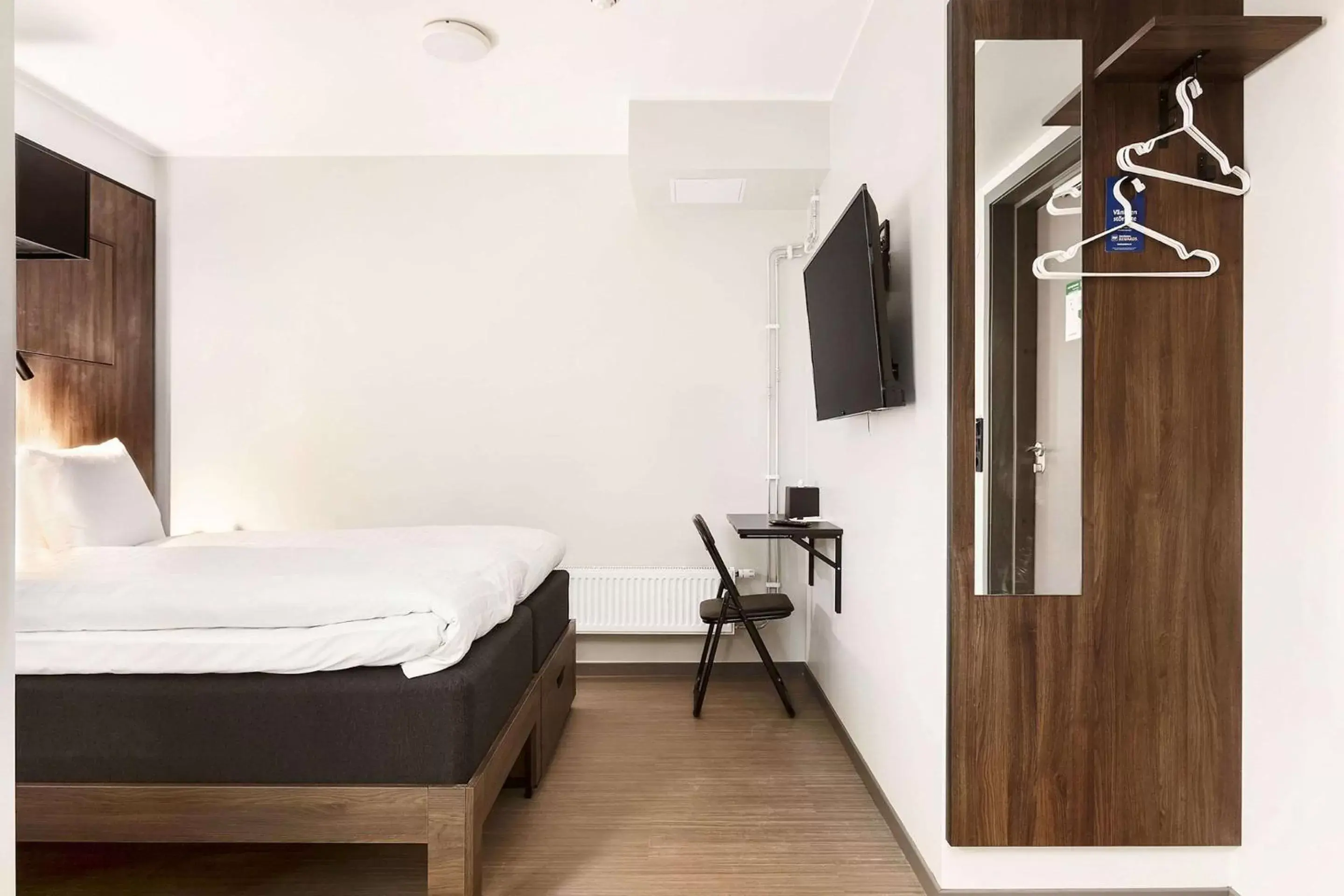 Bedroom, Bed in Sure Hotel Studio by Best Western Bromma Bedroom, Bed in Sure Hotel Studio by Best Western Bromma