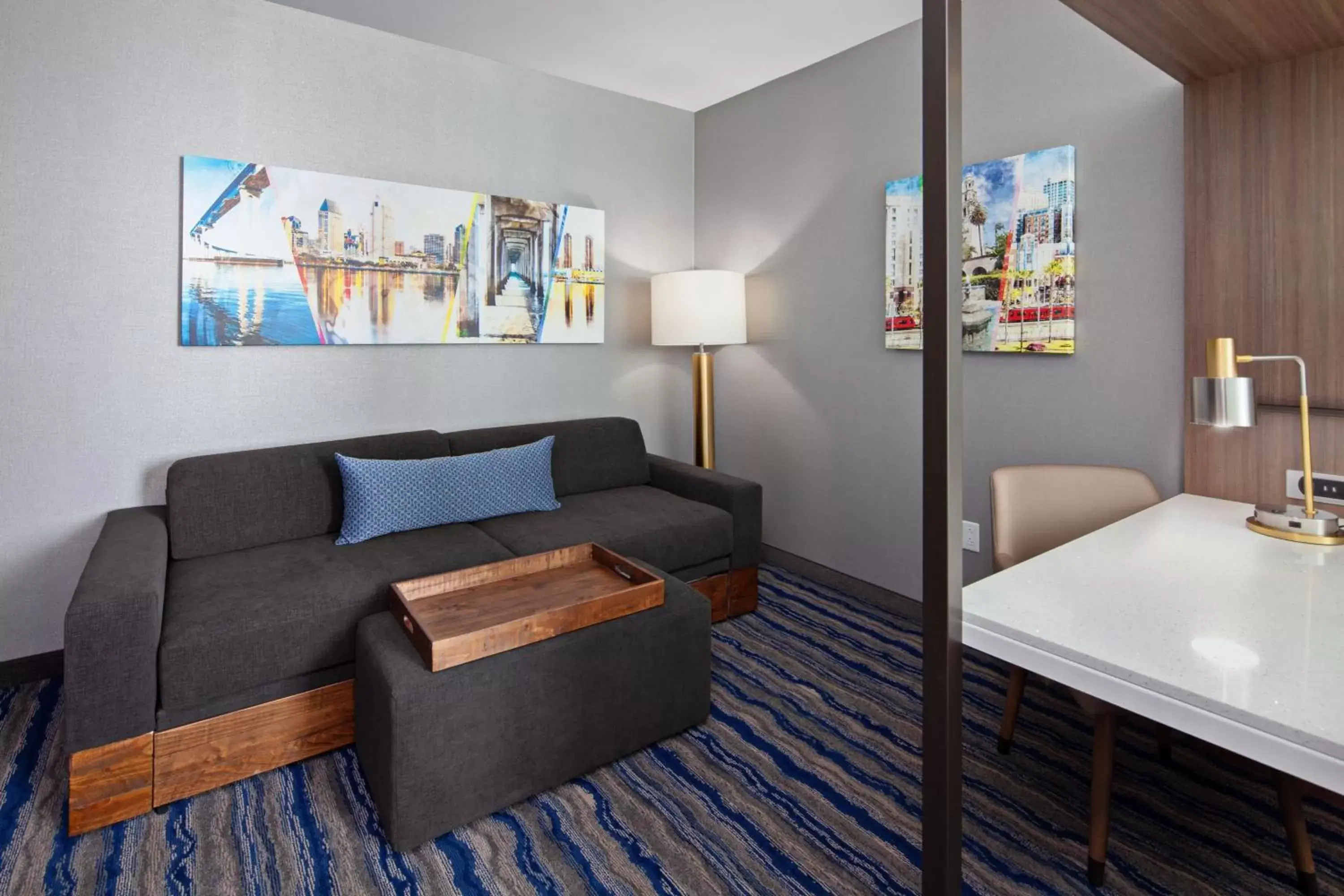 Living room, Seating Area in SpringHill Suites by Marriott Escondido Downtown