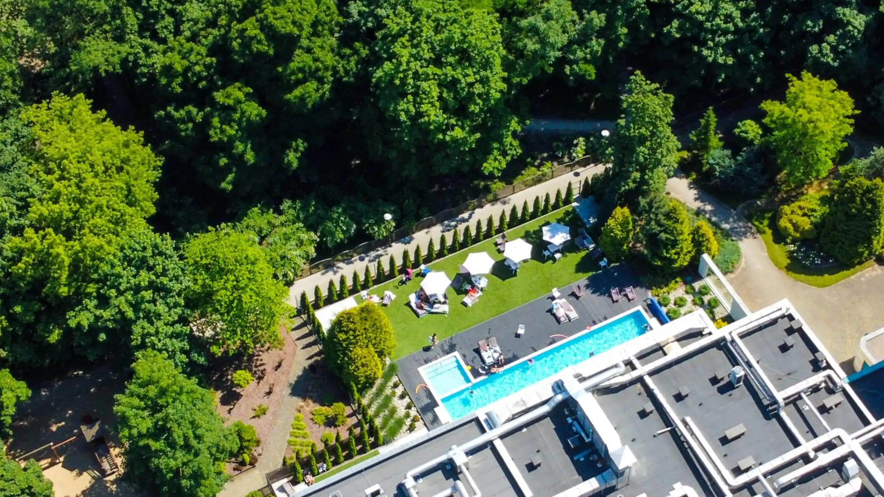 Bird's eye view, Bird's-eye View in Villa Park Med. & SPA