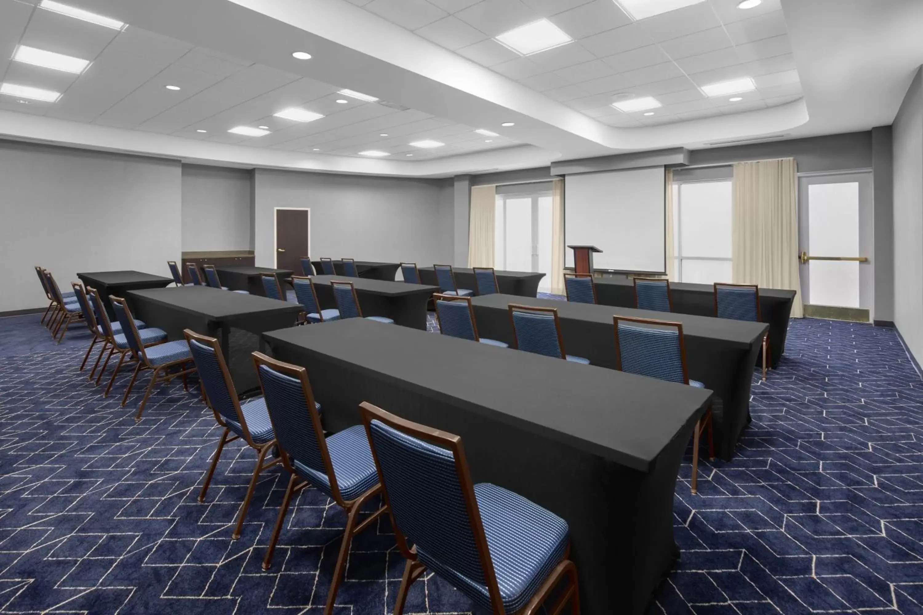 Meeting/conference room in Courtyard Tampa Oldsmar