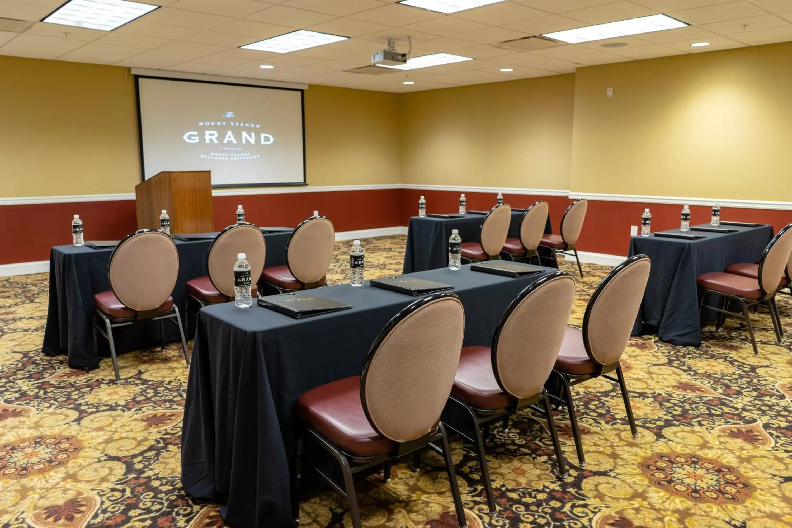 Meeting/conference room in The Mount Vernon Grand Hotel