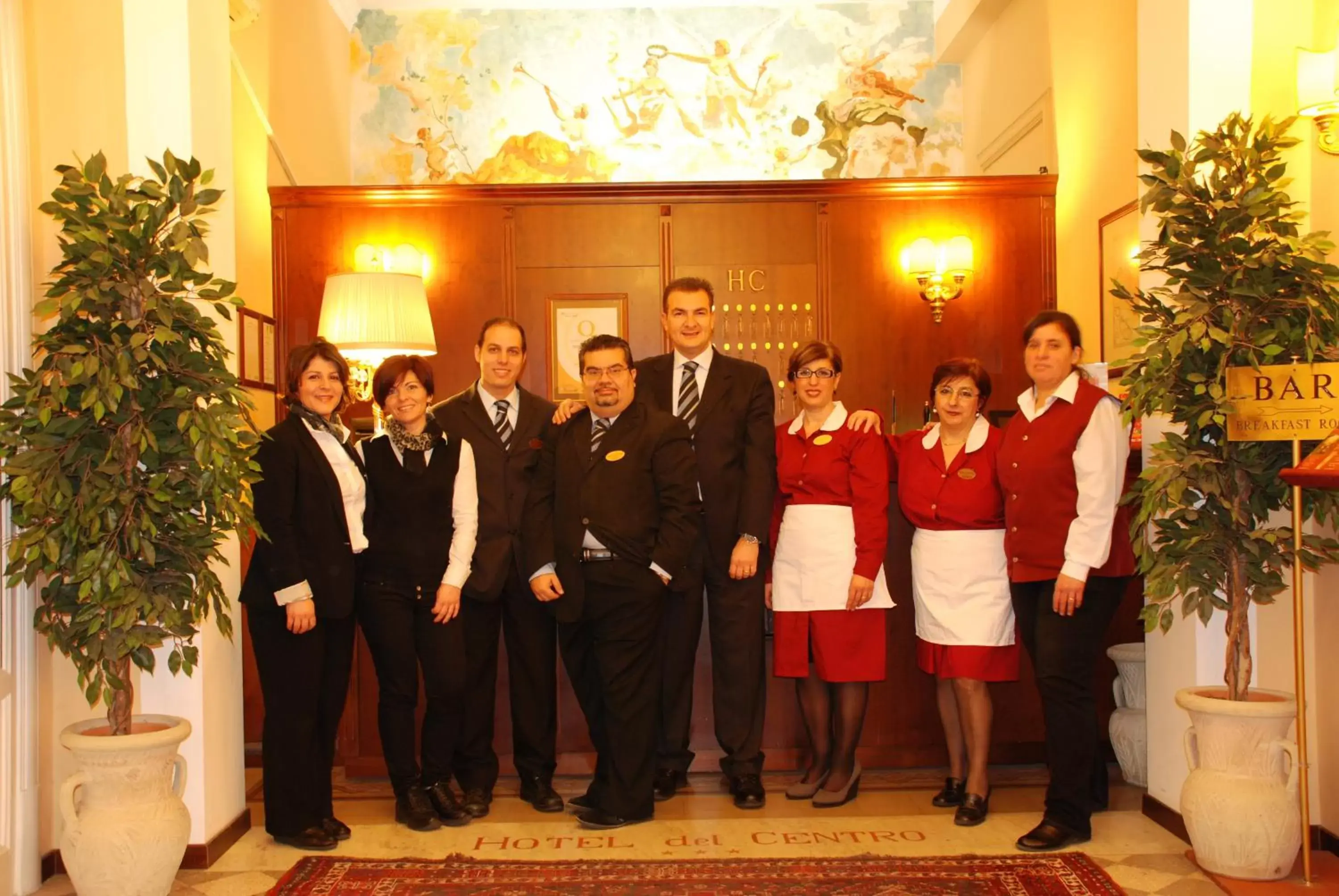Staff in Hotel del Centro