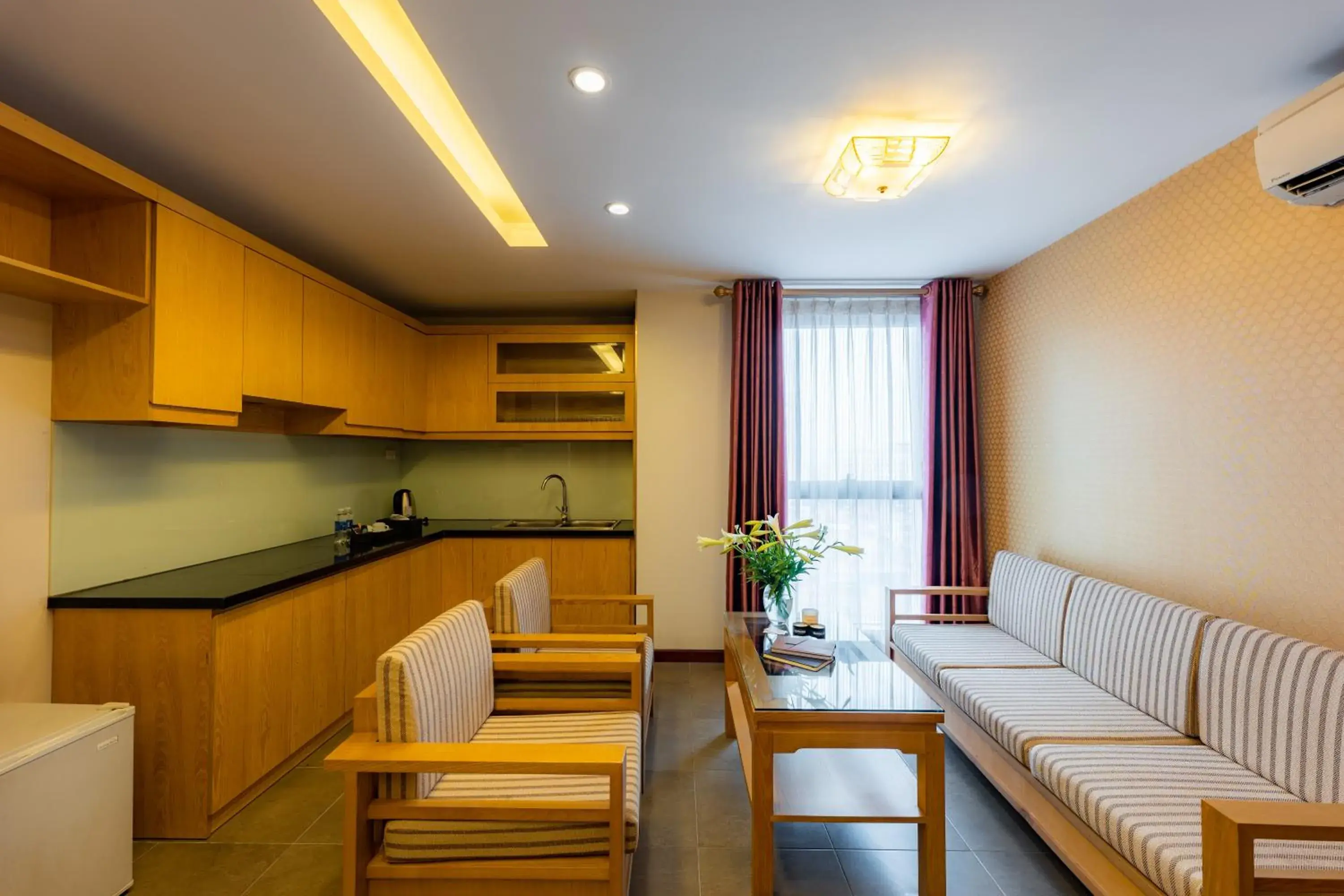 Living room, Seating Area in Riverside Hanoi Hotel