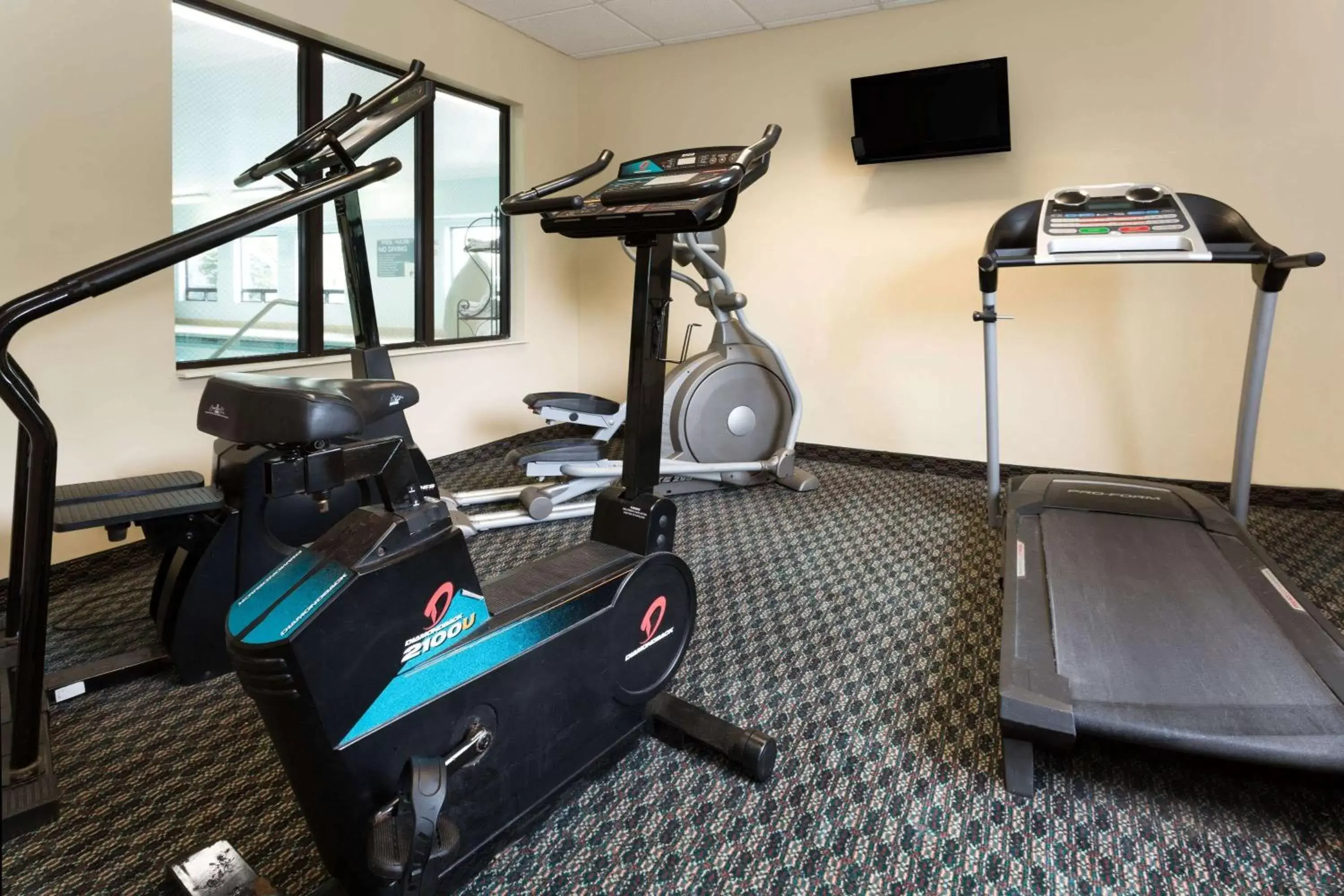 Fitness centre/facilities, Fitness Center/Facilities in Baymont by Wyndham Mason