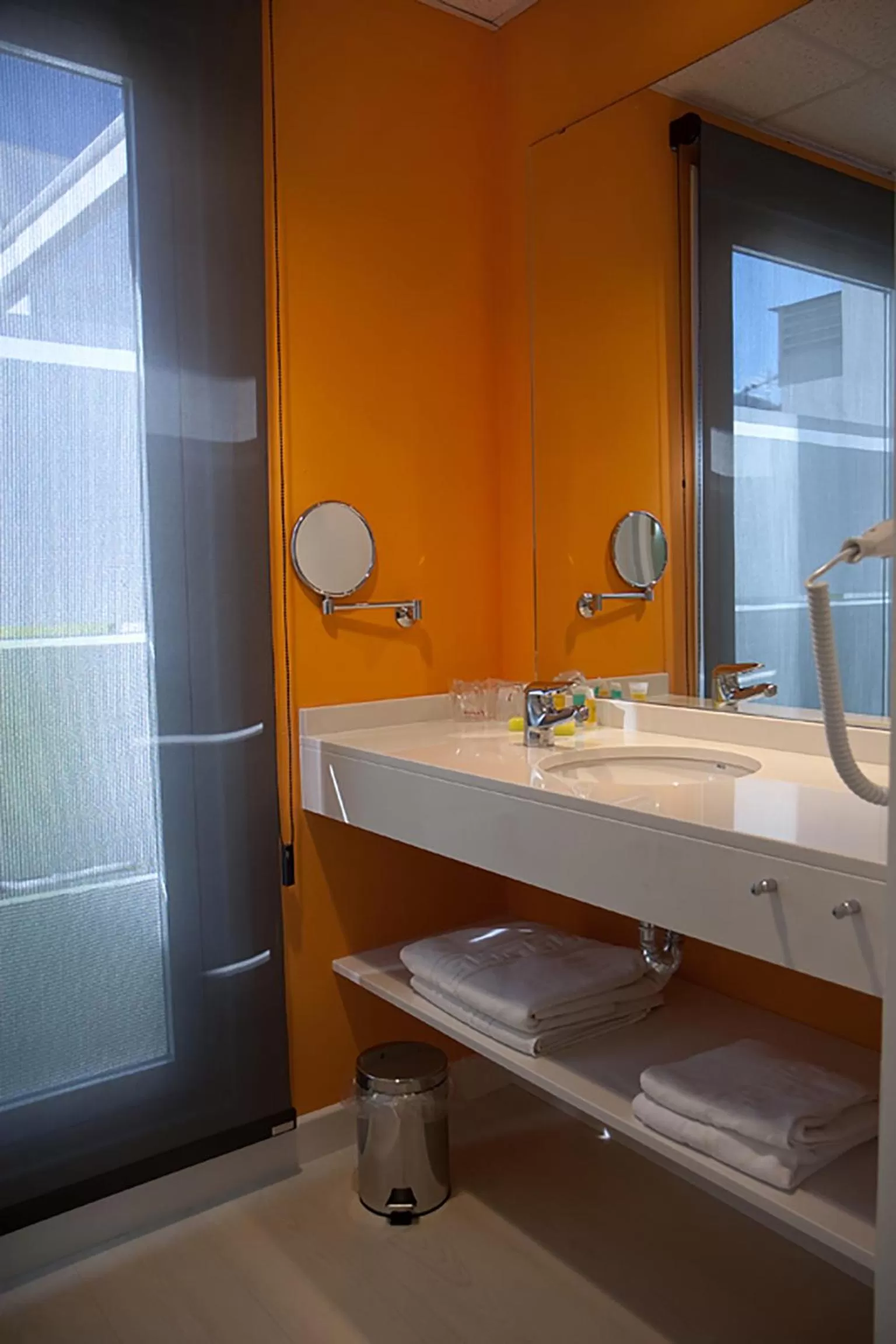 Bathroom in Hotel Europa