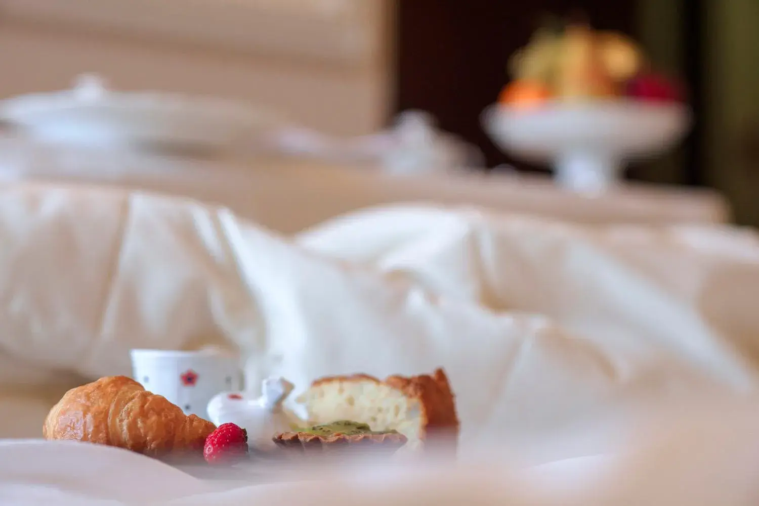 Food close-up, Bed in Hotel Cala Del Porto