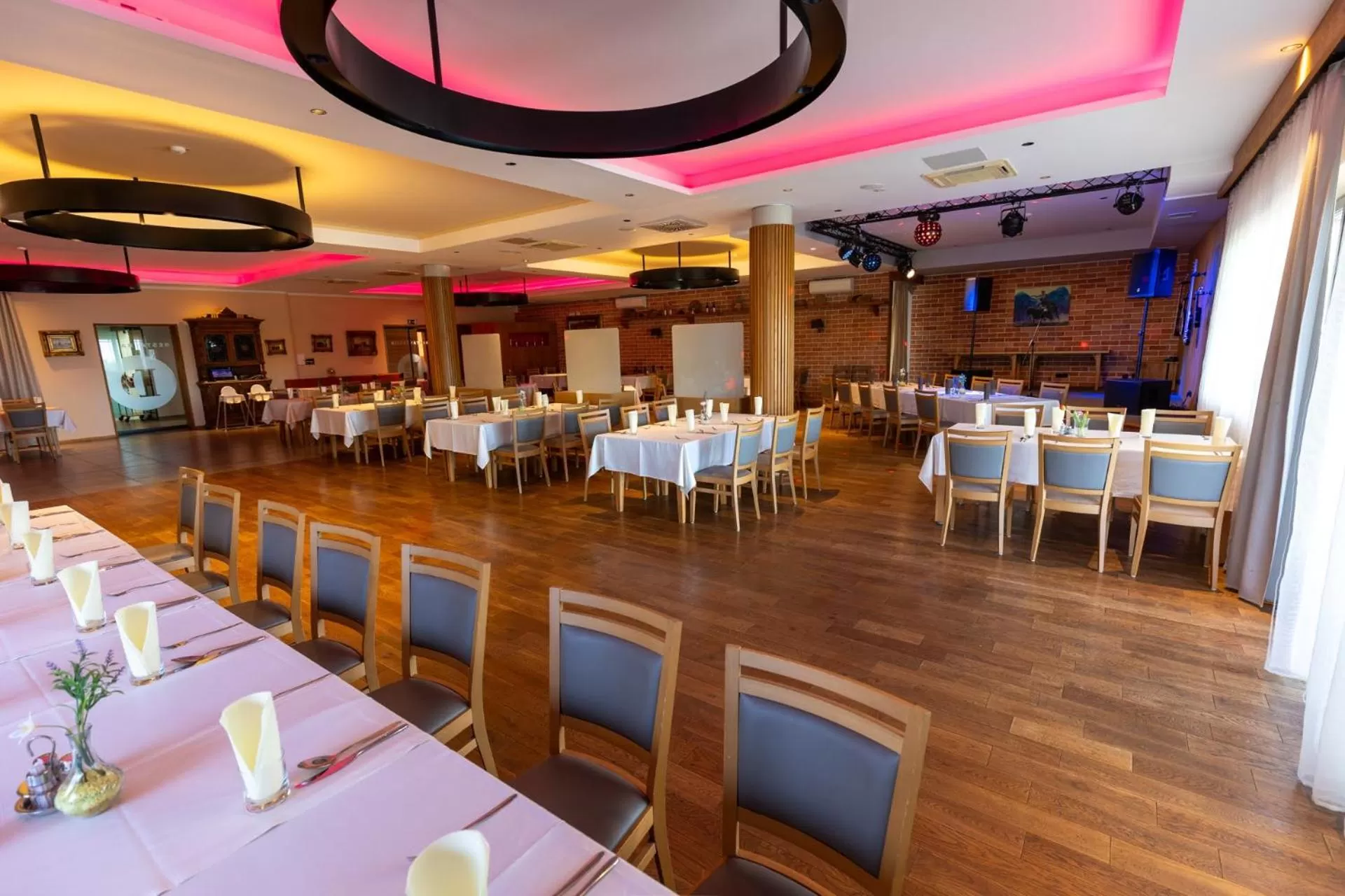 Restaurant/places to eat in Hotel Dolenjc