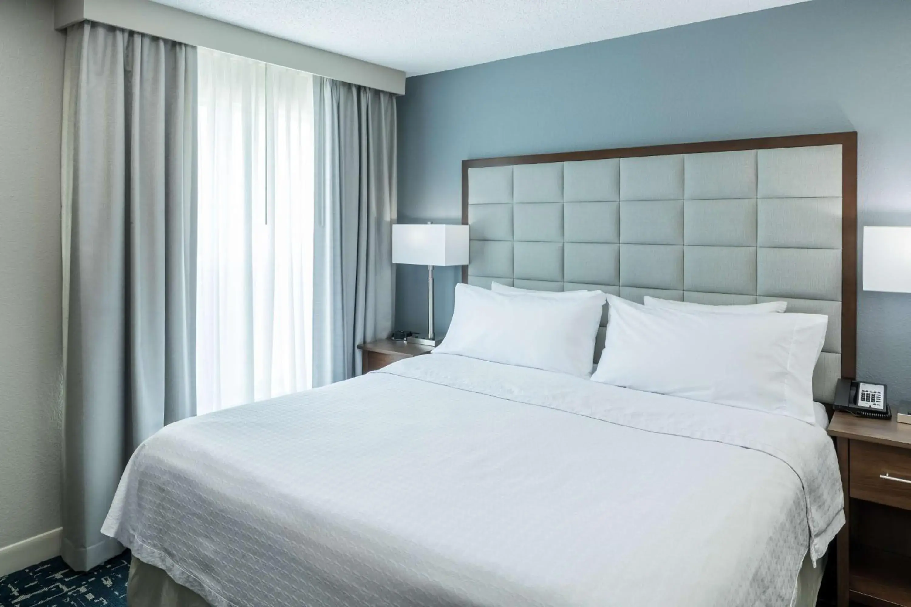 Bed in Homewood Suites by Hilton Austin NW near The Domain Bed in Homewood Suites by Hilton Austin NW near The Domain