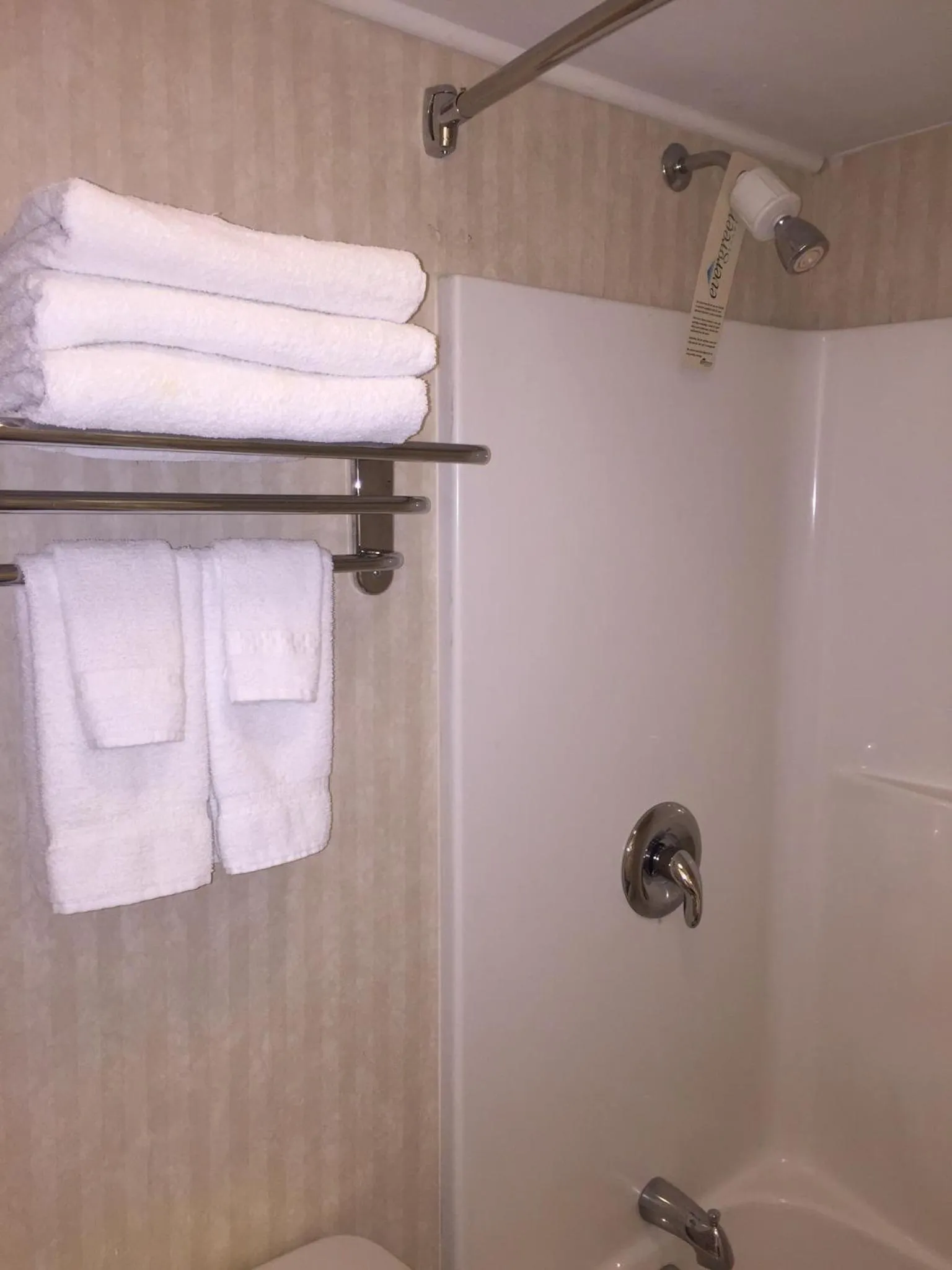 Bathroom in The Black Mountain Inn