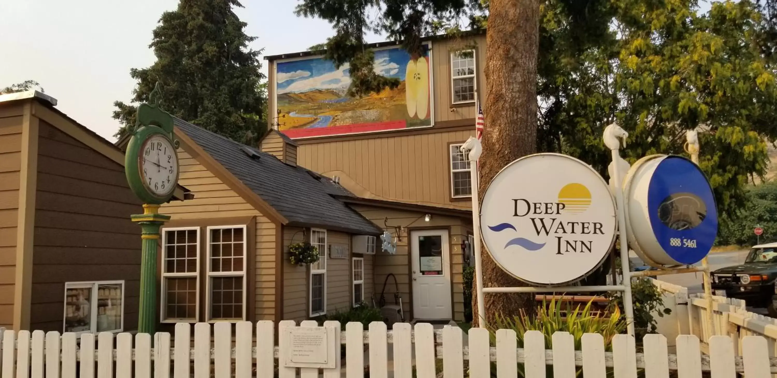 Property Building in Deep Water Inn