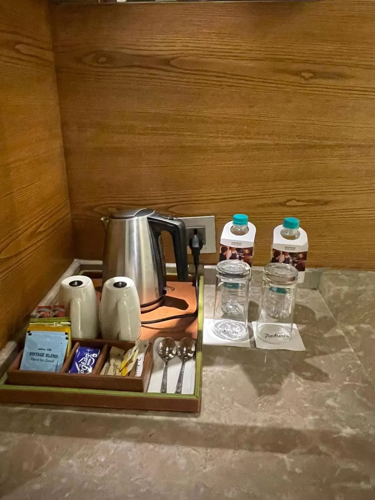 Coffee/tea facilities in Radisson Gwalior