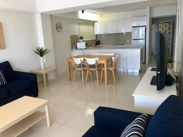 Dining Area in Hillhaven Holiday Apartments