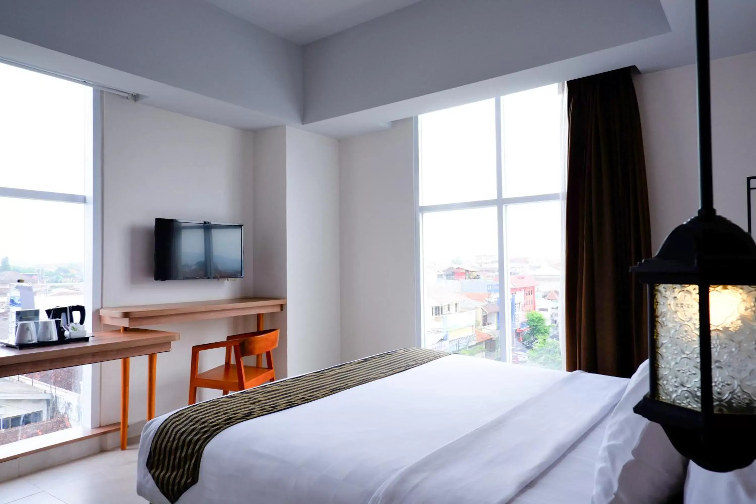 Bed in KHAS Tugu Hotel Yogyakarta Bed in KHAS Tugu Hotel Yogyakarta