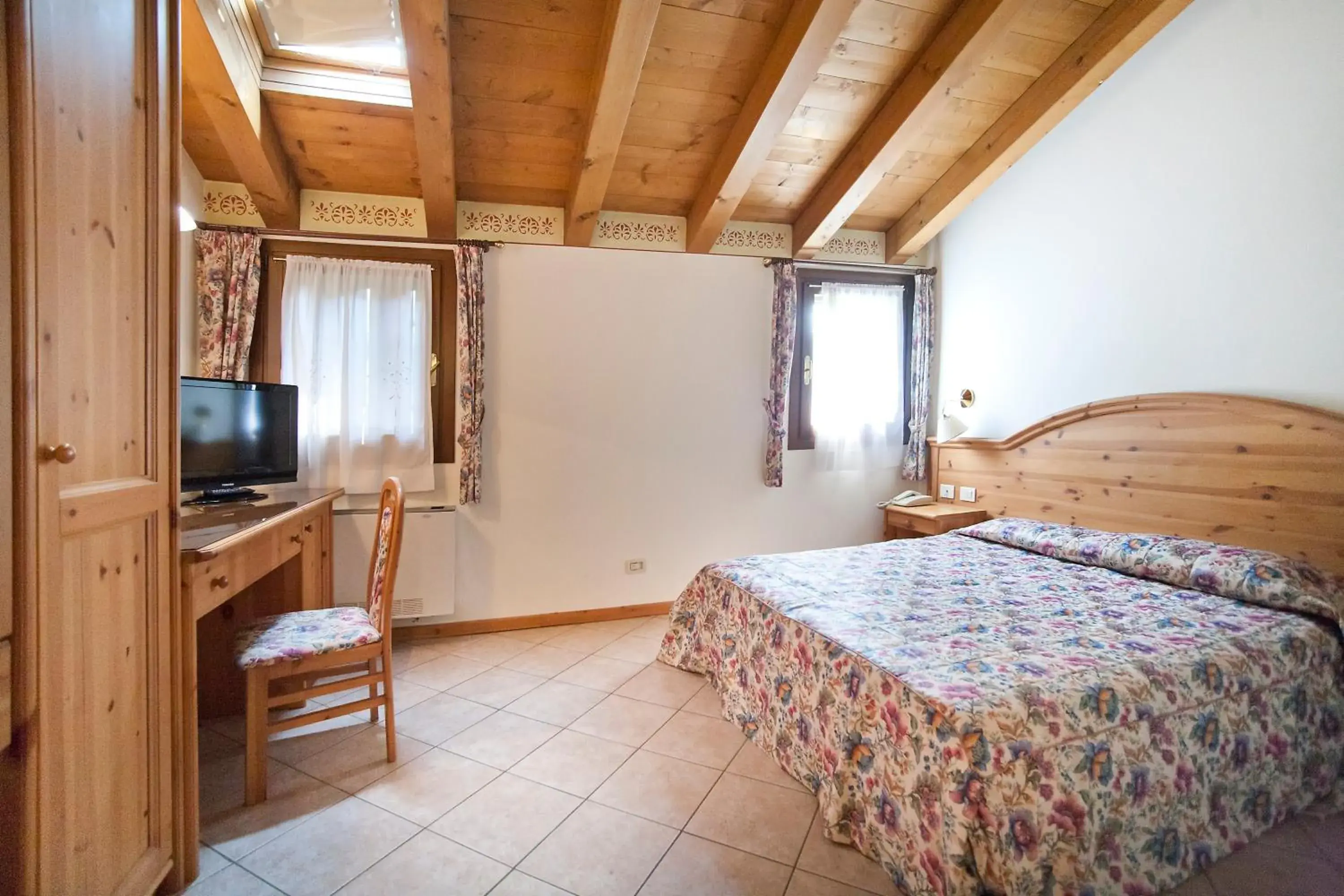 Bedroom, Bed in Park Hotel Villa Giustinian