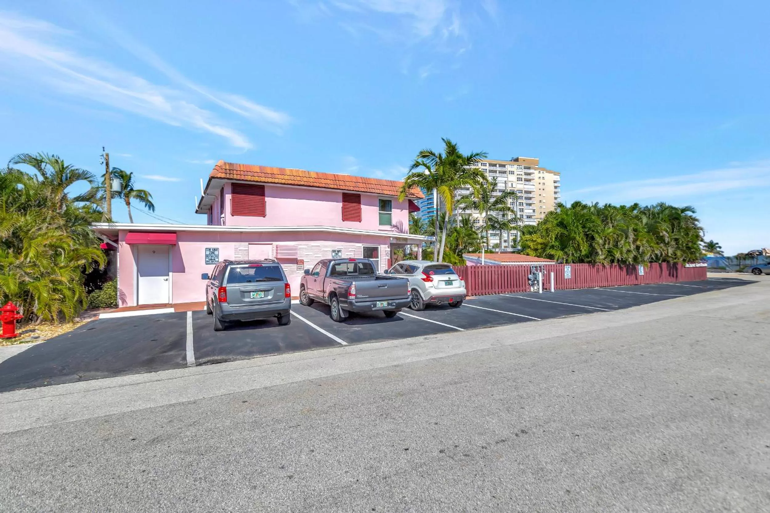 Street view, Property Building in Seahorse Guesthouse