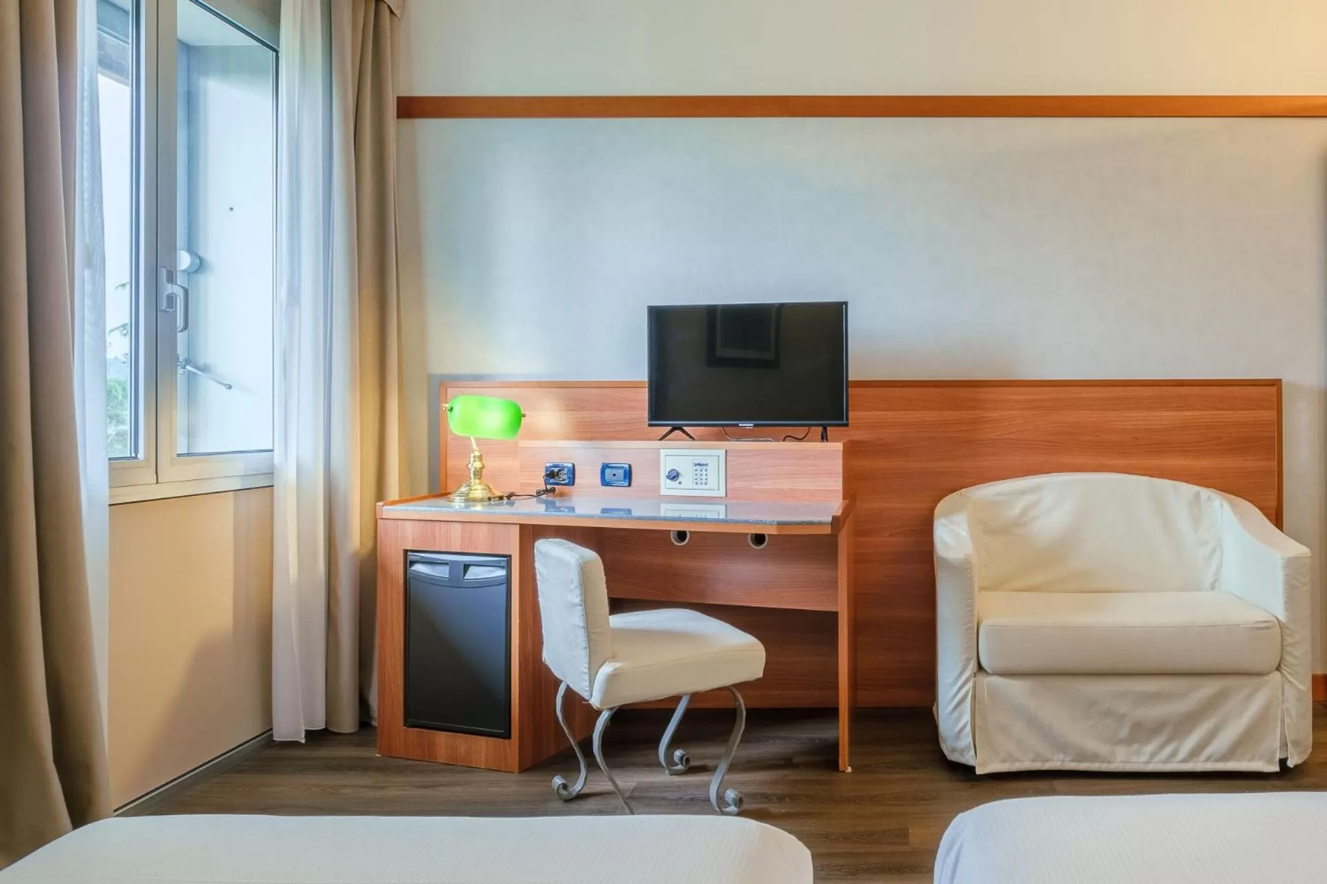 Bedroom, Bed in SHG Hotel Bologna