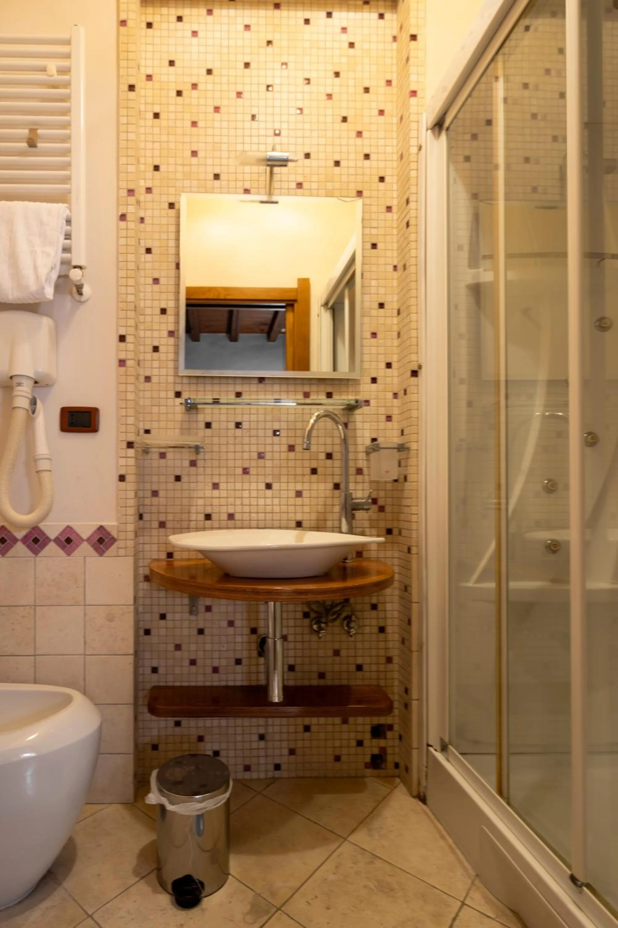 Bathroom in Condotti Rooms