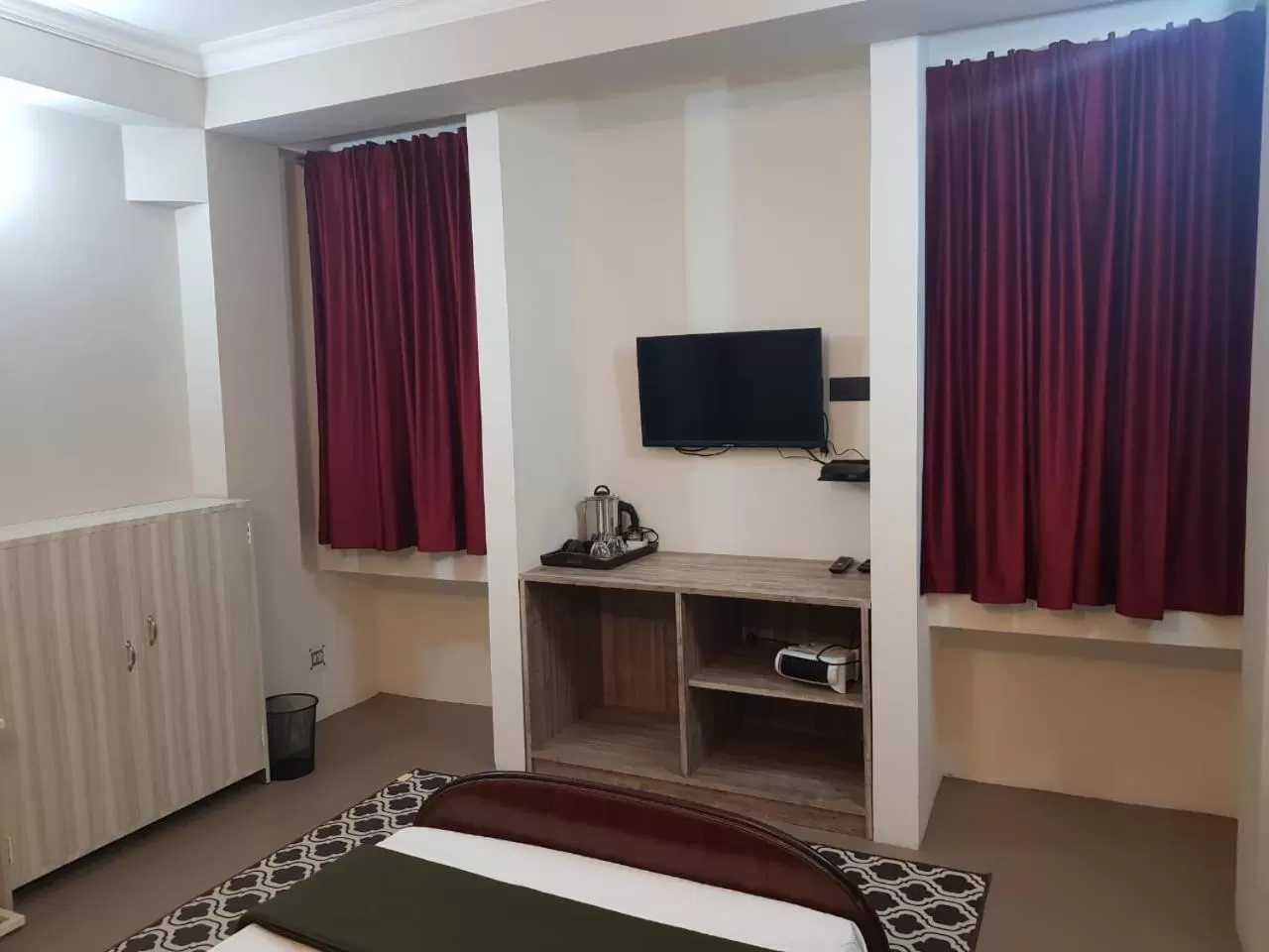 TV/Entertainment Center in Rockski Boutique Bed & Breakfast